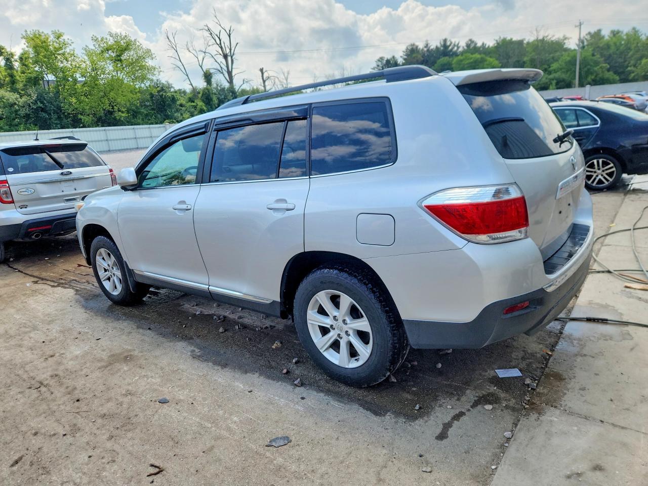 2012 Toyota Highlander Se Серебряный vin: 5TDBK3EH7CS154063