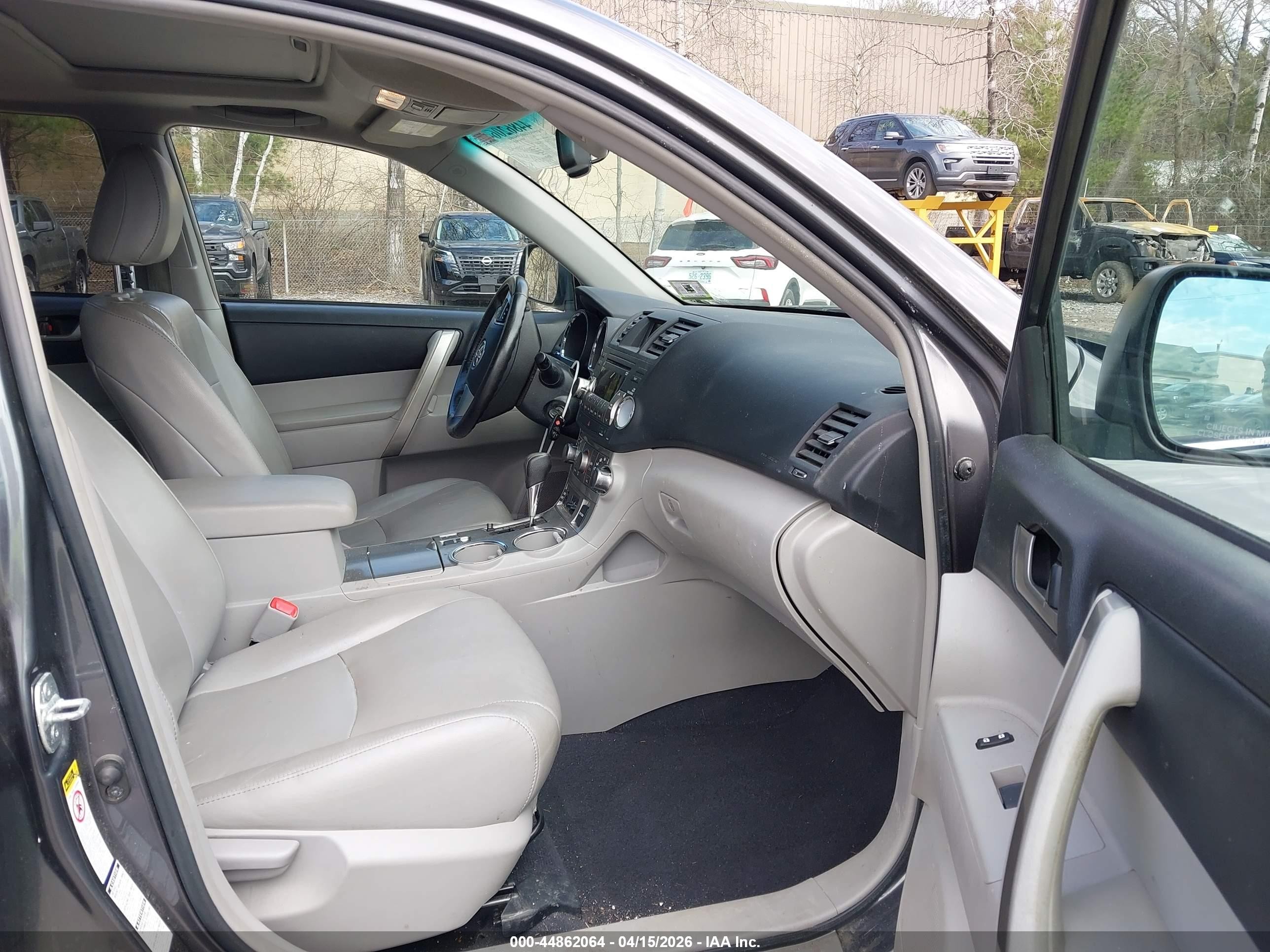 2012 Toyota Highlander Se V6 Gray vin: 5TDBK3EH7CS156542