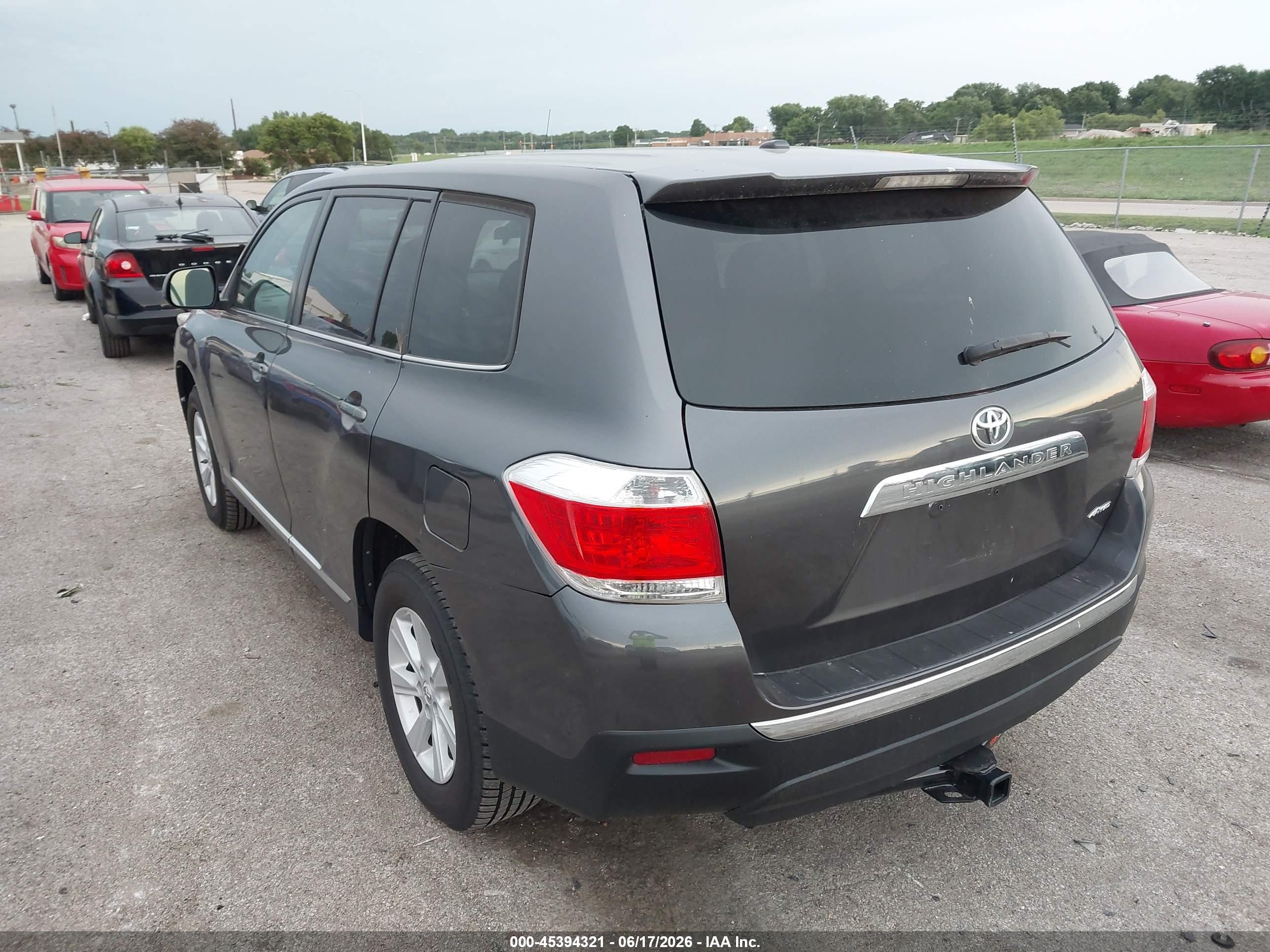 2012 Toyota Highlander Base V6 Gray vin: 5TDBK3EH7CS171302