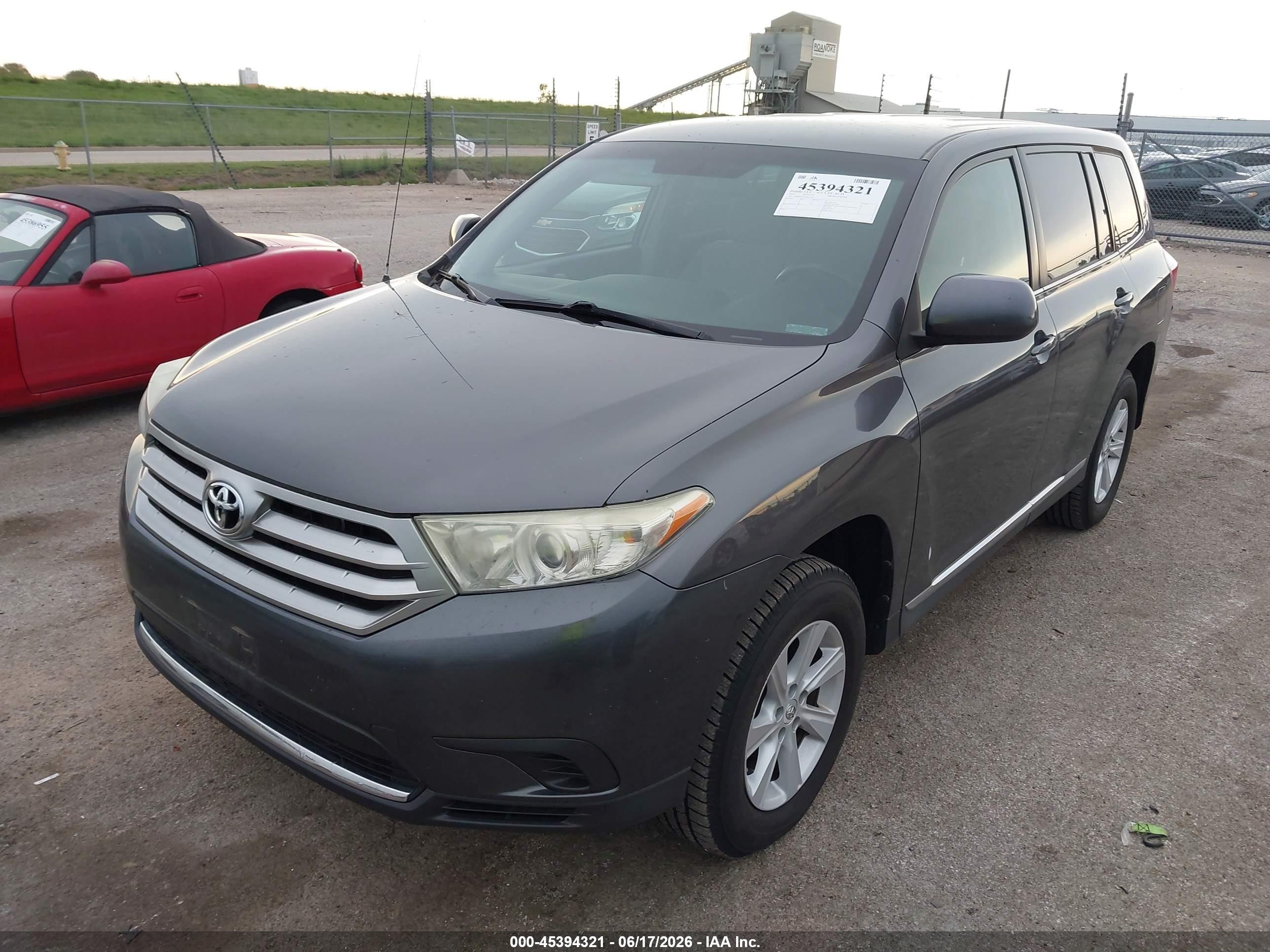 2012 Toyota Highlander Base V6 Gray vin: 5TDBK3EH7CS171302