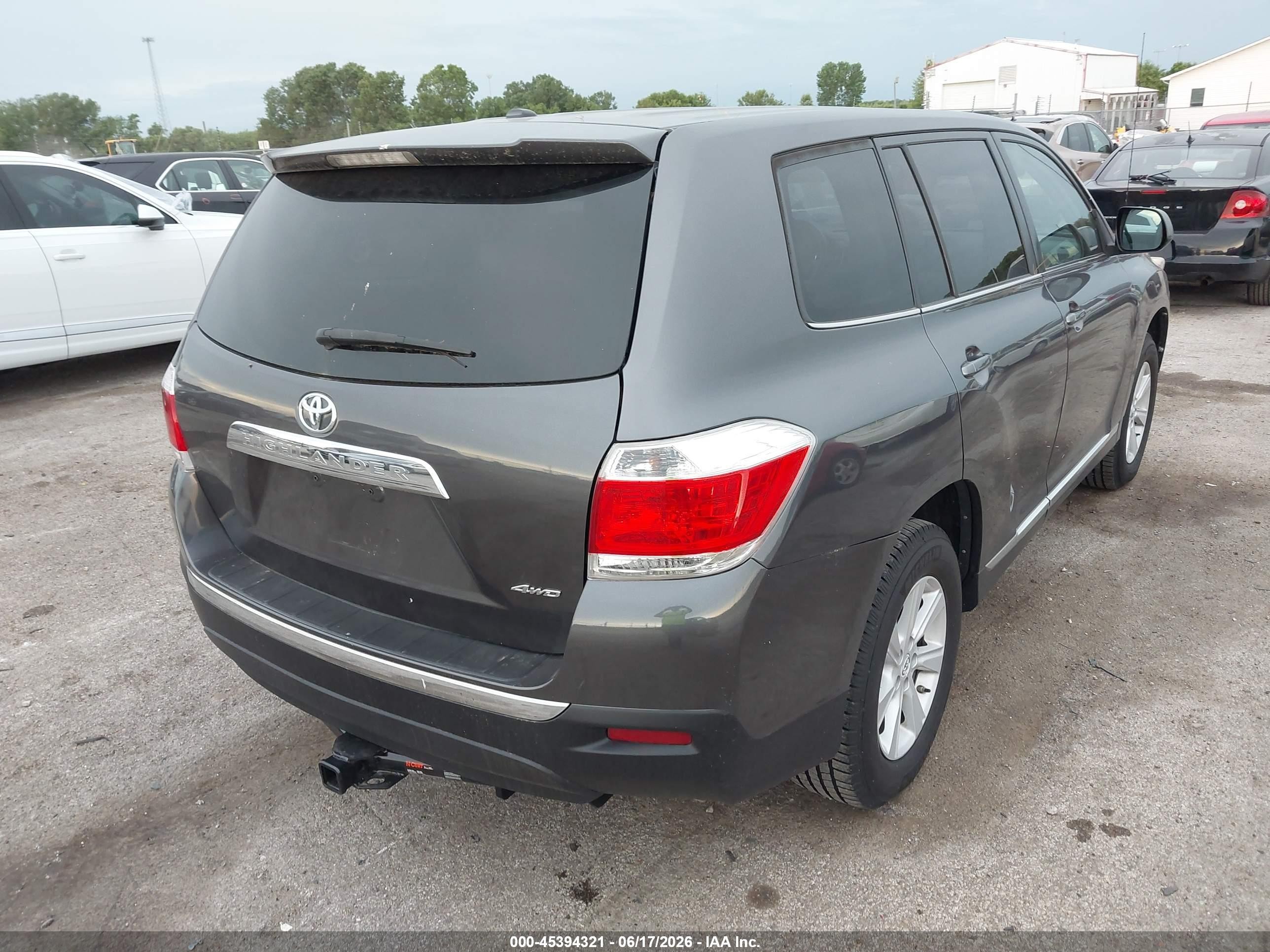 2012 Toyota Highlander Base V6 Gray vin: 5TDBK3EH7CS171302