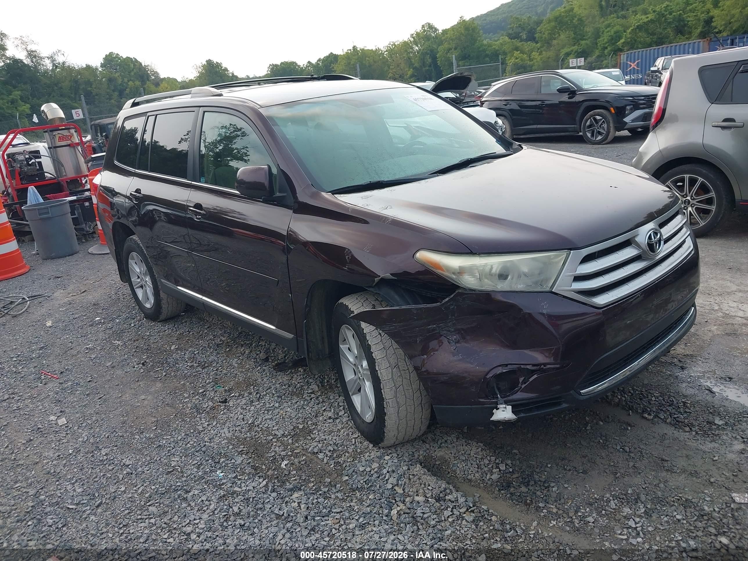 2012 Toyota Highlander Base V6 Maroon vin: 5TDBK3EH7CS171672