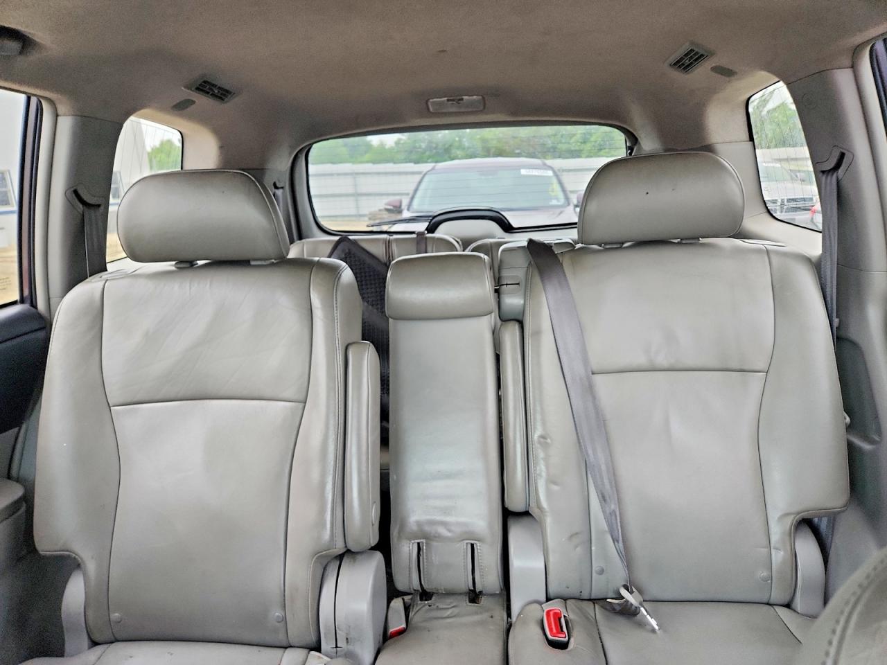 2013 Toyota Highlander Se Серый vin: 5TDBK3EH7DS199795