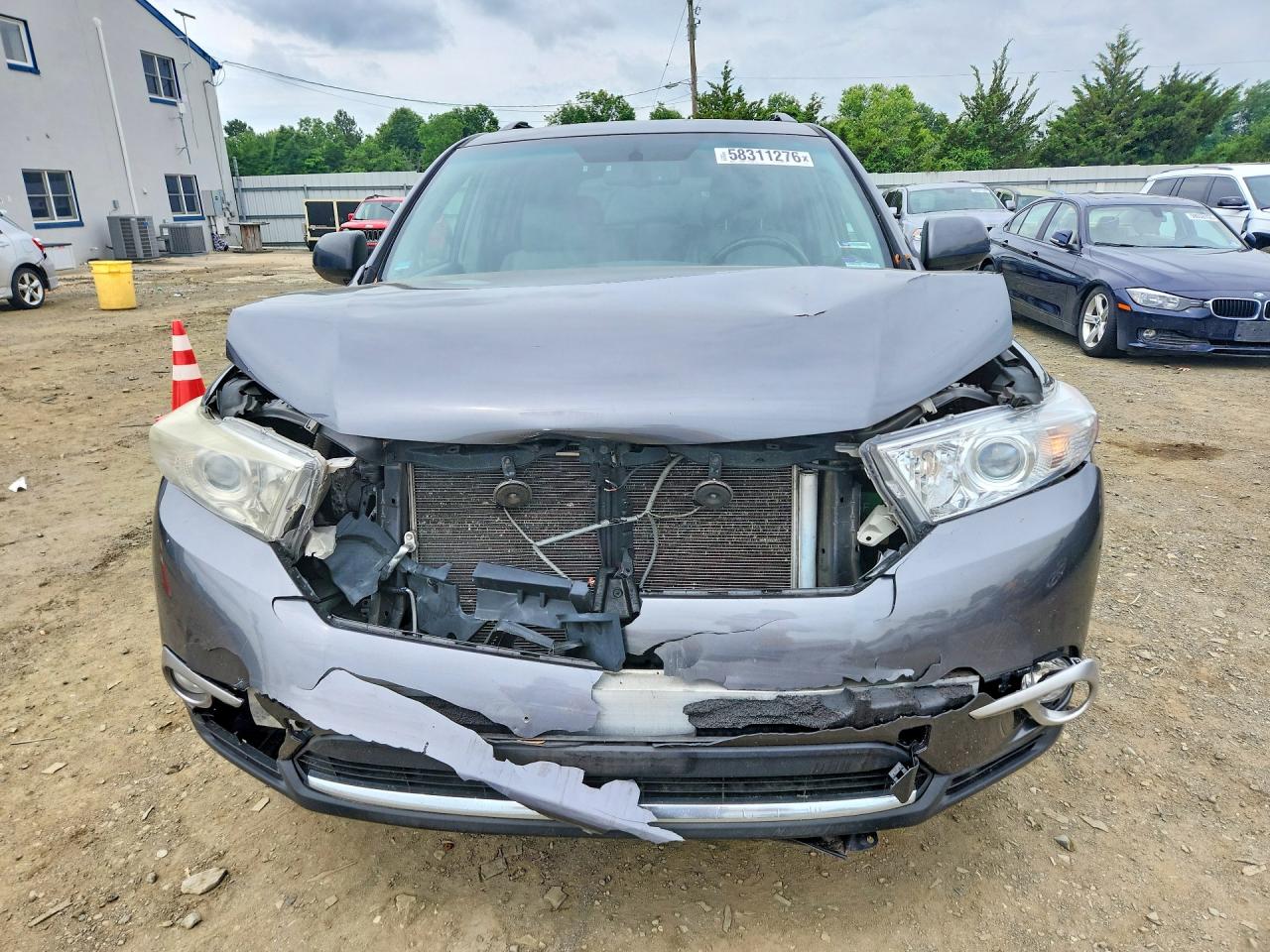 2013 Toyota Highlander Se Серый vin: 5TDBK3EH7DS199795