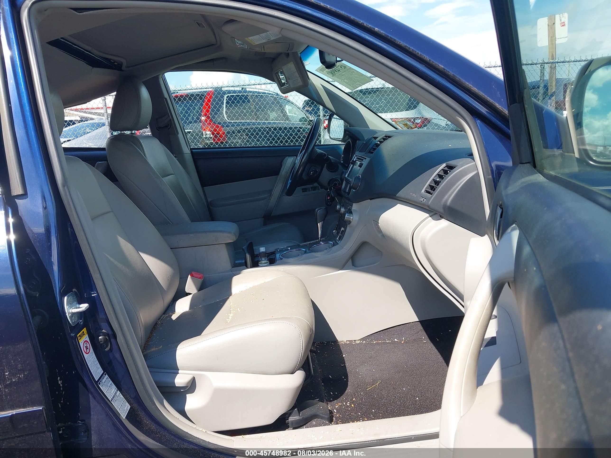 2013 Toyota Highlander Se V6 Dark Blue vin: 5TDBK3EH7DS215347