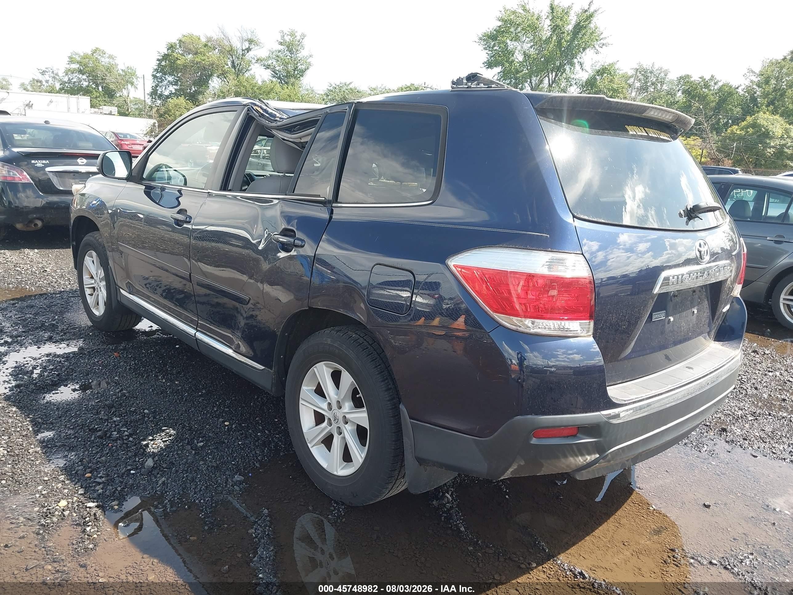 2013 Toyota Highlander Se V6 Dark Blue vin: 5TDBK3EH7DS215347