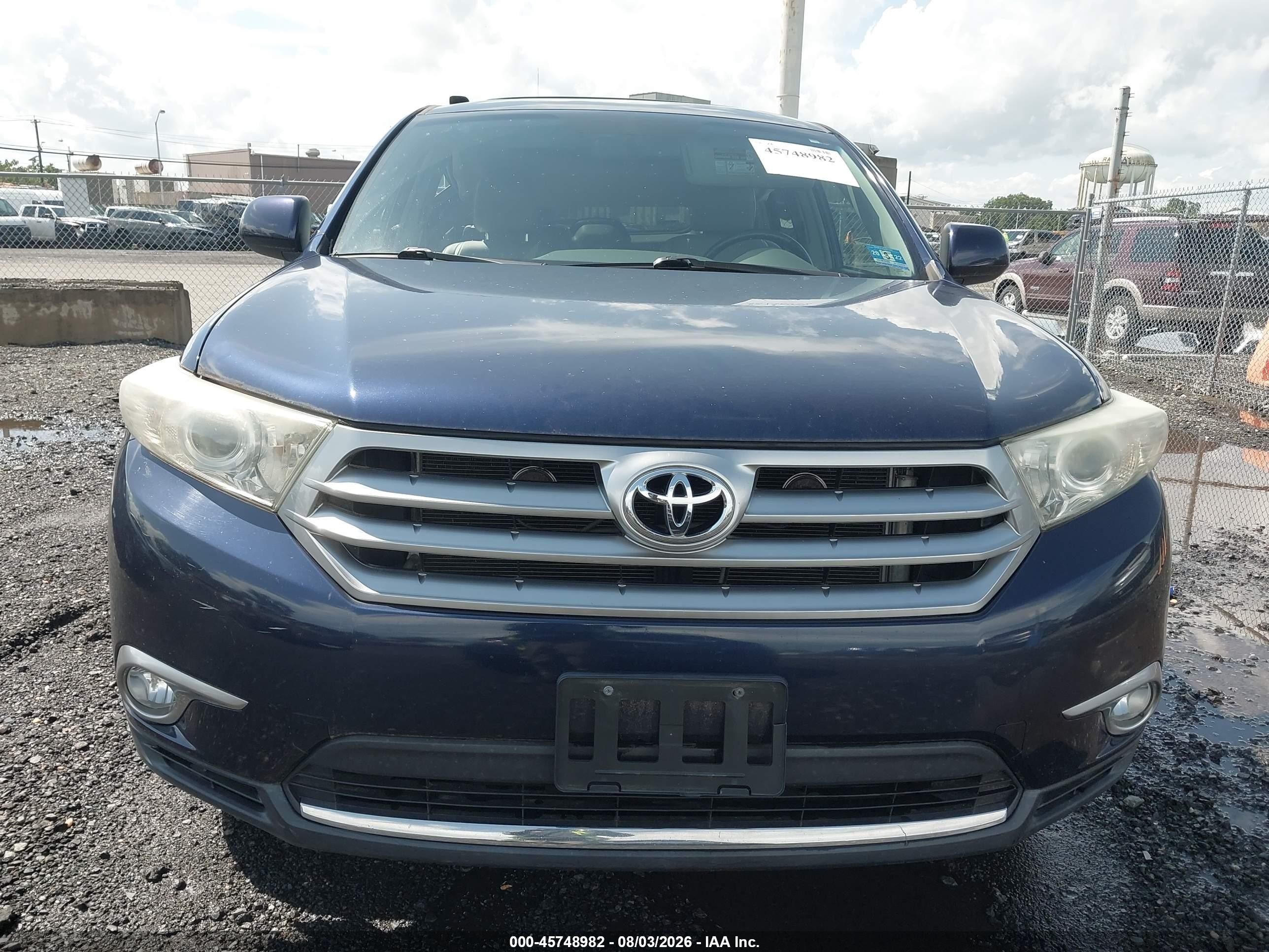 2013 Toyota Highlander Se V6 Dark Blue vin: 5TDBK3EH7DS215347