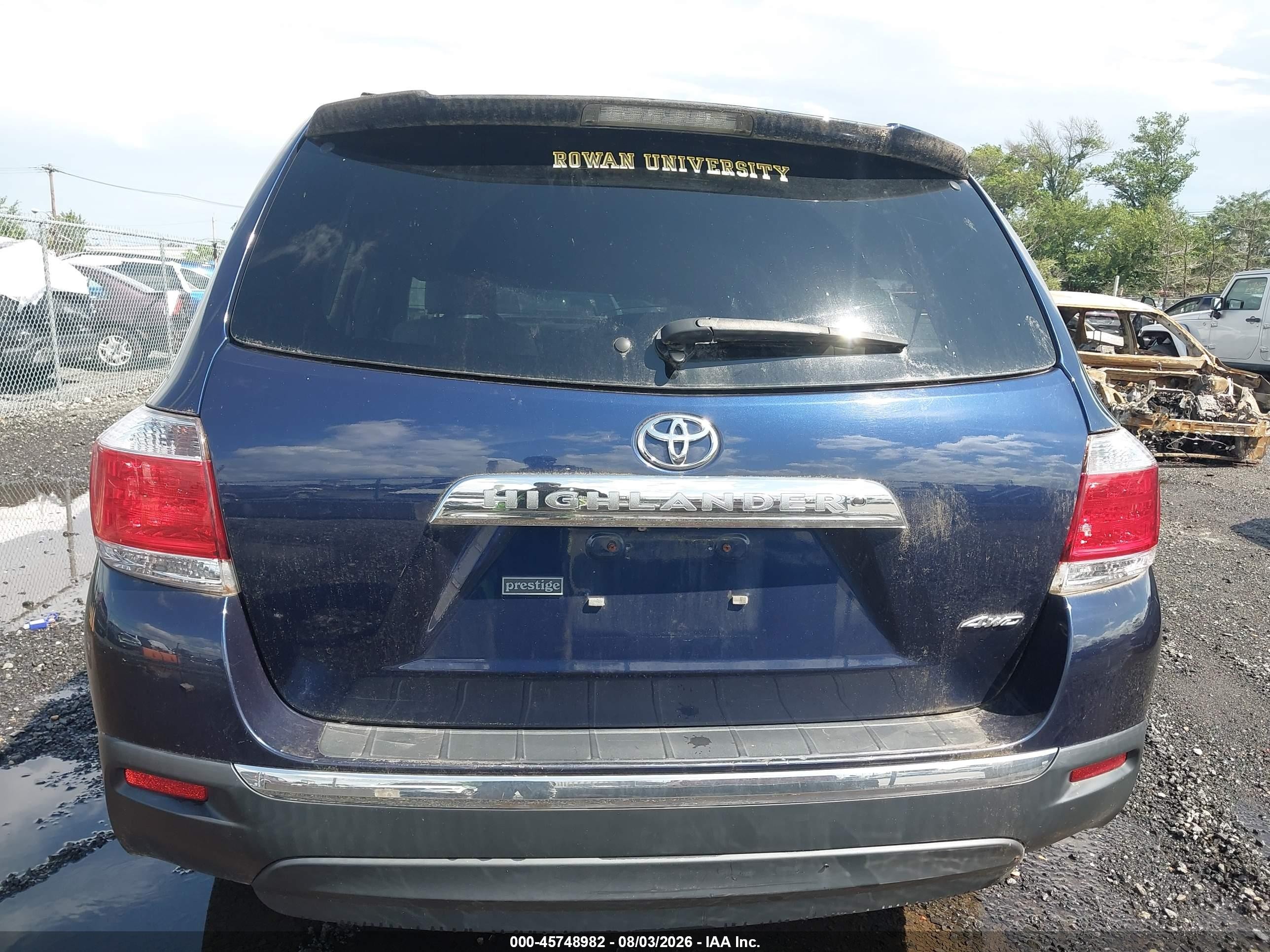 2013 Toyota Highlander Se V6 Dark Blue vin: 5TDBK3EH7DS215347