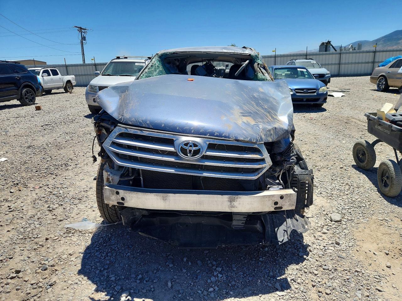 2013 Toyota Highlander Plus Blue vin: 5TDBK3EH7DS218720