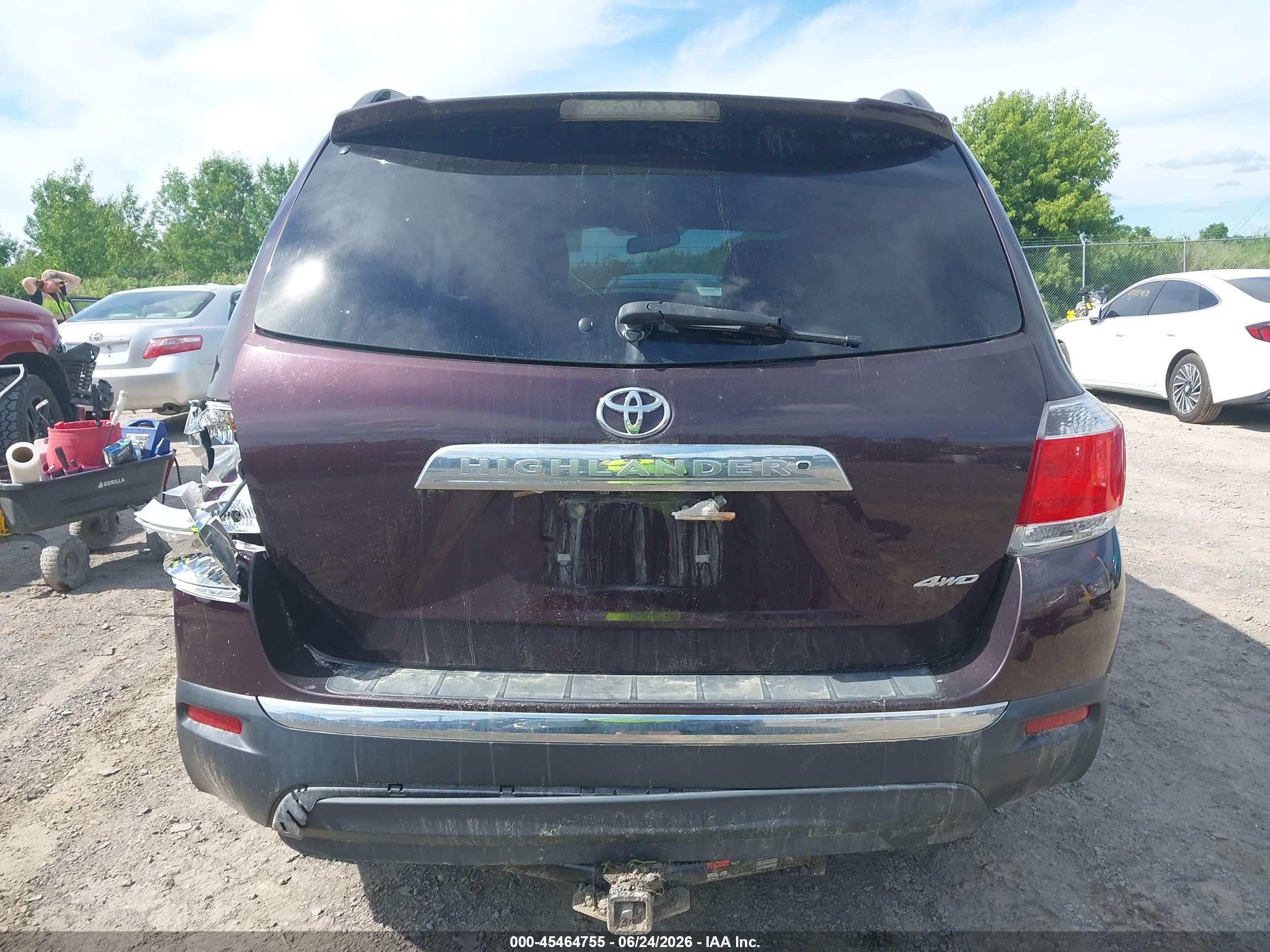 2013 Toyota Highlander Se V6 Burgundy vin: 5TDBK3EH7DS229071