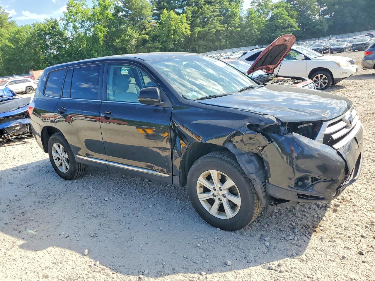 2013 Toyota Highlander Base Black vin: 5TDBK3EH7DS254794