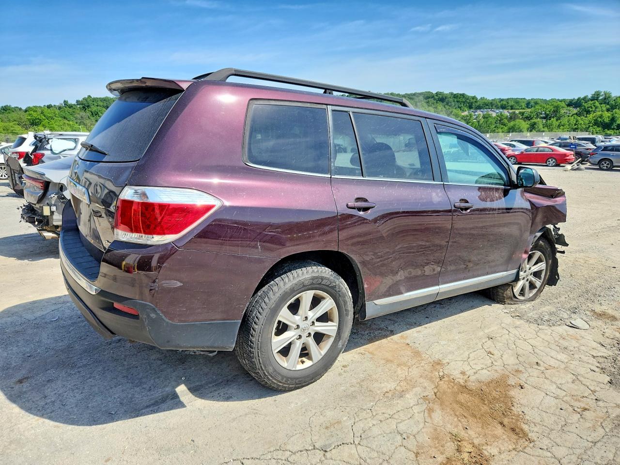 2013 Toyota Highlander Base Purple vin: 5TDBK3EH7DS270316