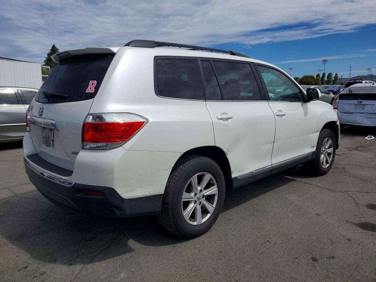 2013 Toyota Highlander Se White vin: 5TDBK3EH7DS271756