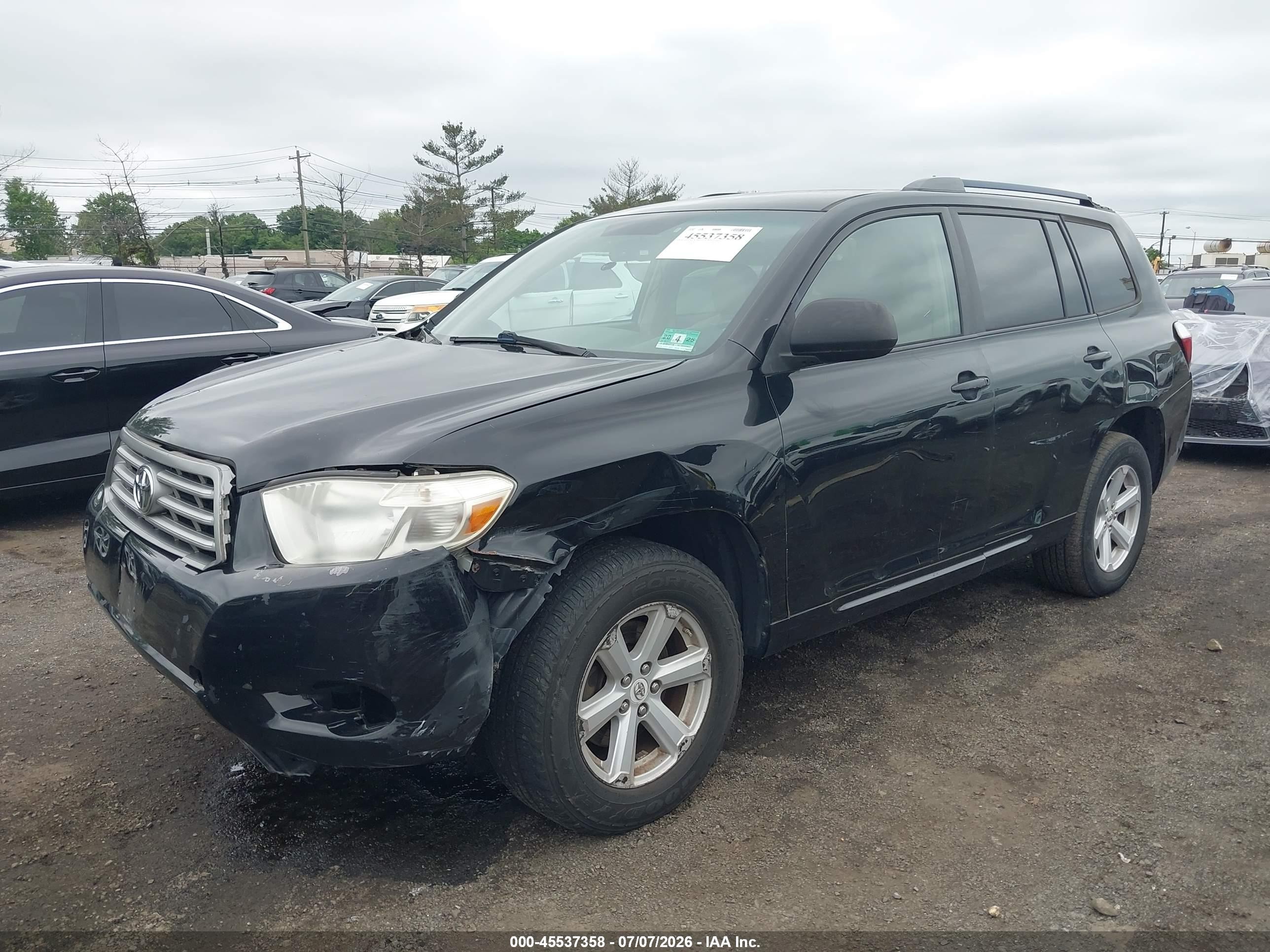 2010 Toyota Highlander Base V6 Черный vin: 5TDBK3EH8AS007814