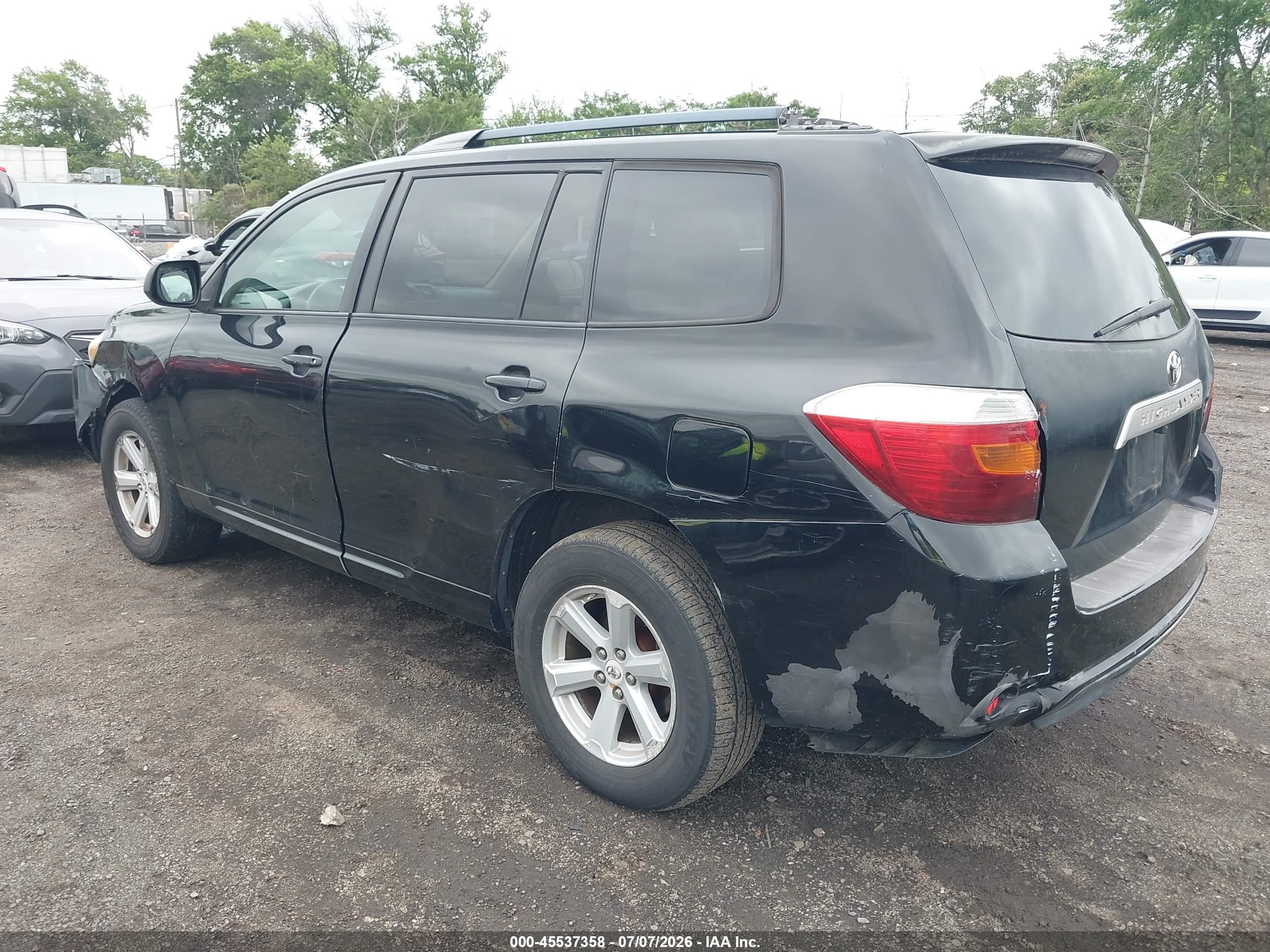 2010 Toyota Highlander Base V6 Черный vin: 5TDBK3EH8AS007814