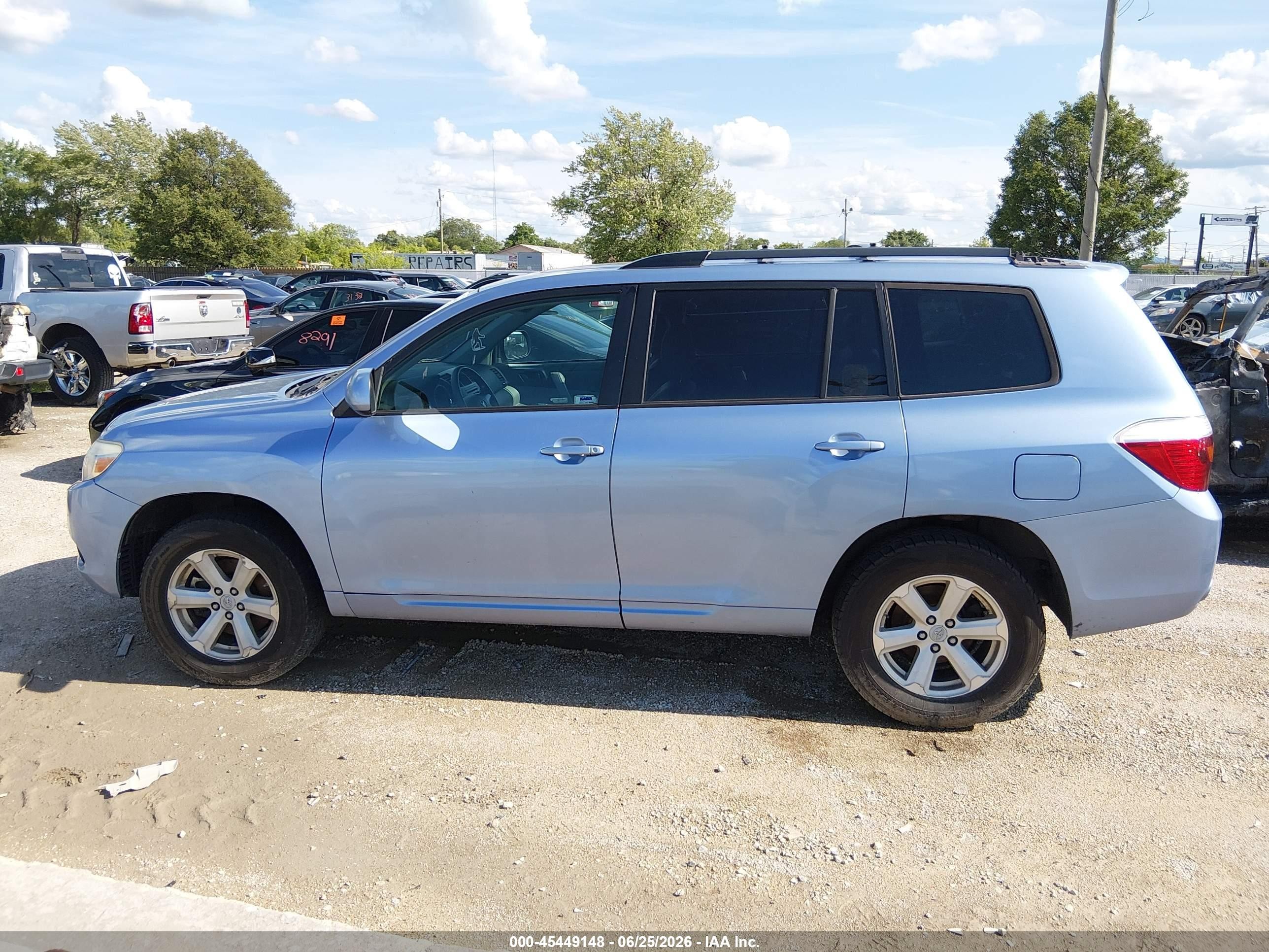 2010 Toyota Highlander Base V6 Blue vin: 5TDBK3EH8AS015069