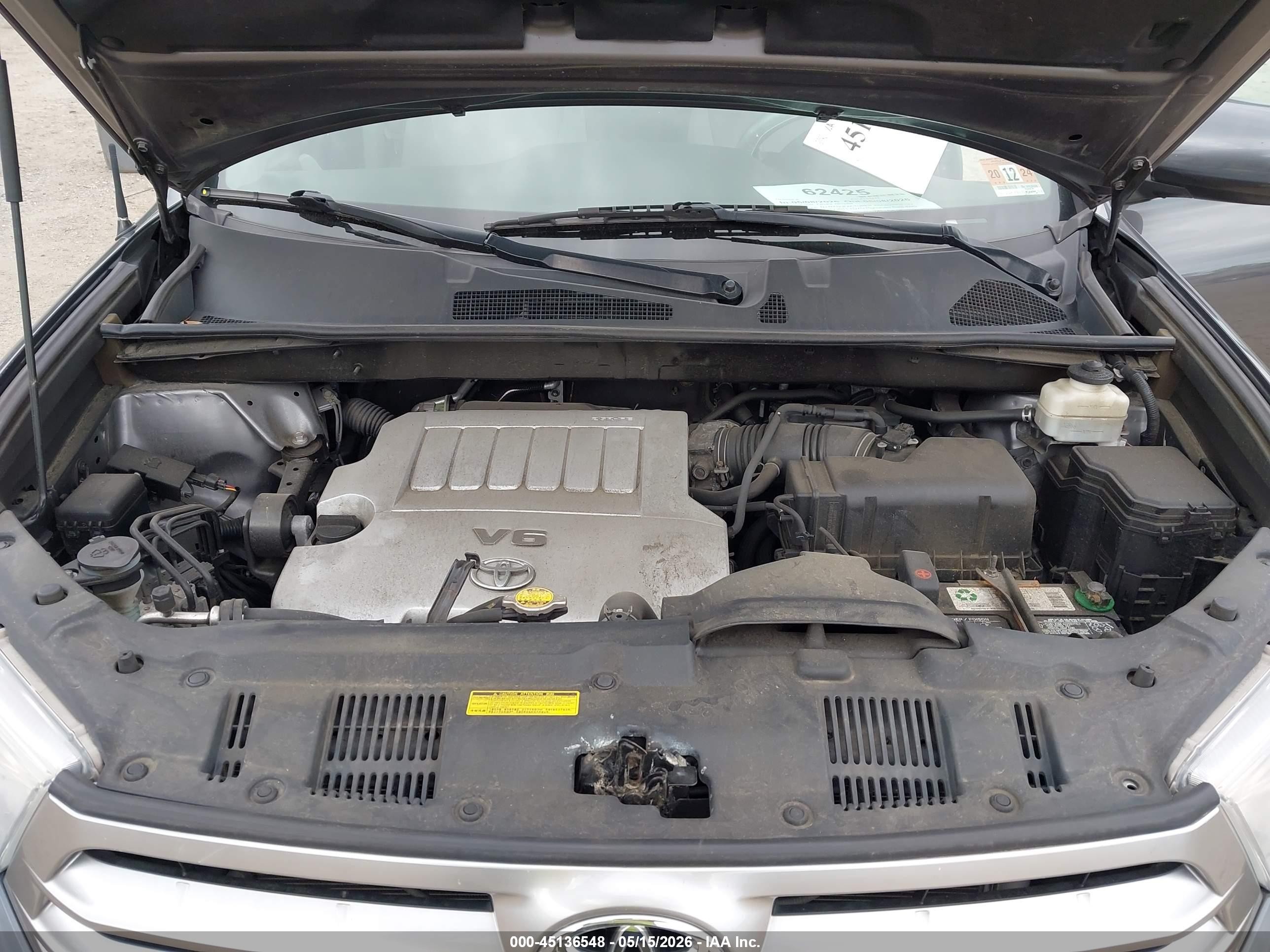 2011 Toyota Highlander Base V6 Gray vin: 5TDBK3EH8BS052074