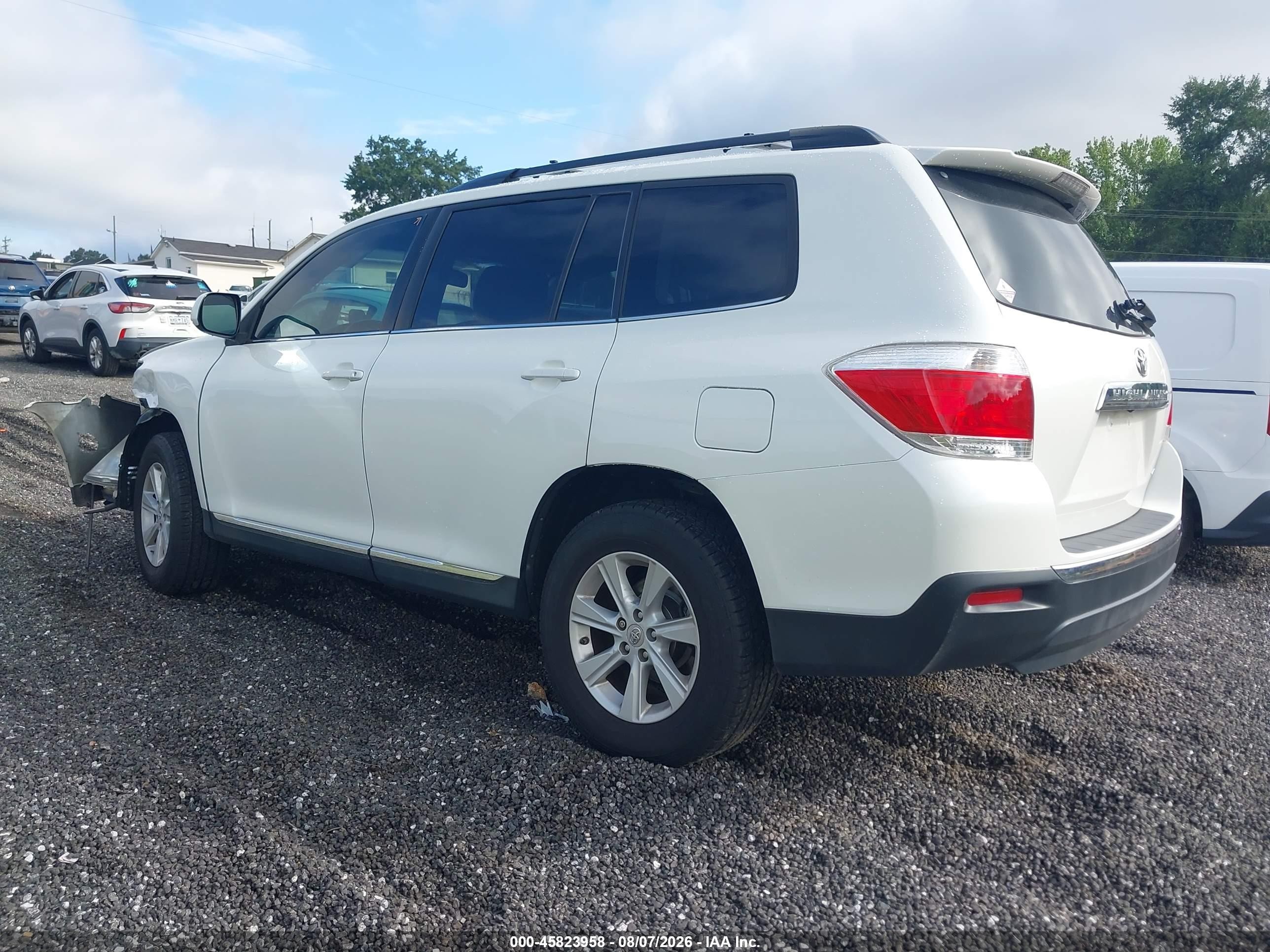 2011 Toyota Highlander Se V6 White vin: 5TDBK3EH8BS067948