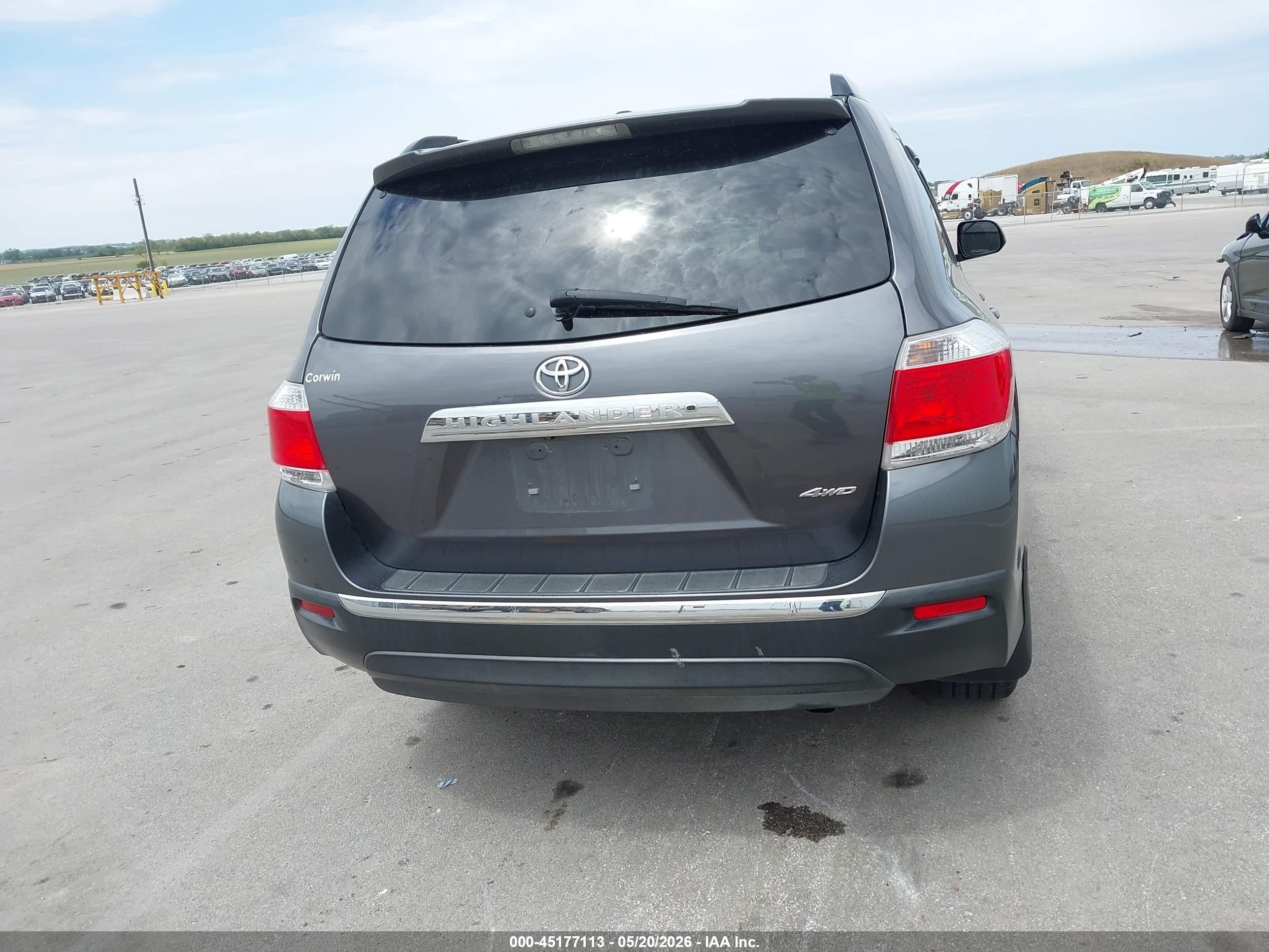 2011 Toyota Highlander Se V6 Gray vin: 5TDBK3EH8BS092509