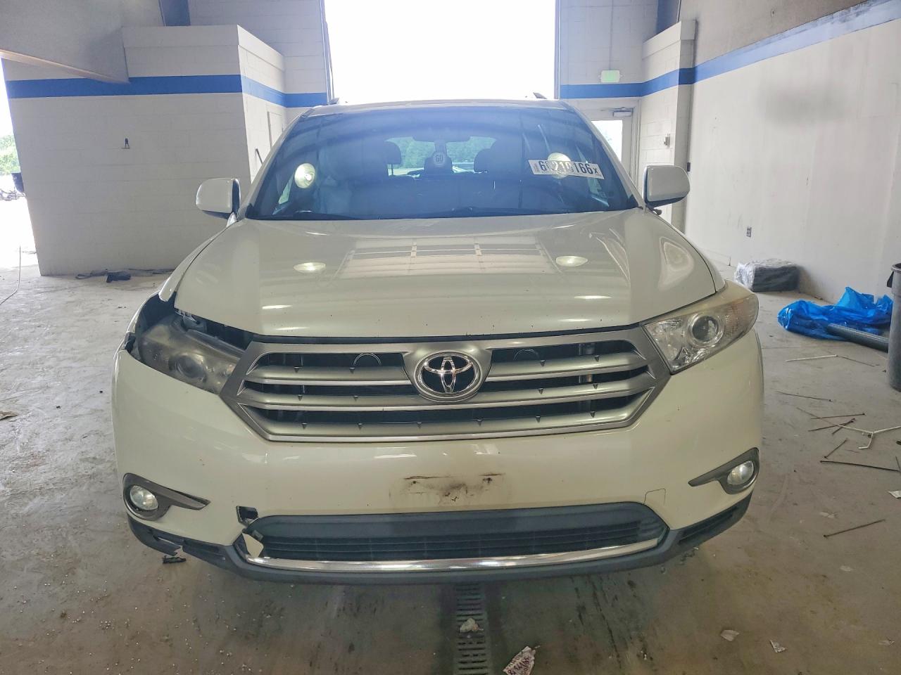 2012 Toyota Highlander Se White vin: 5TDBK3EH8CS094519