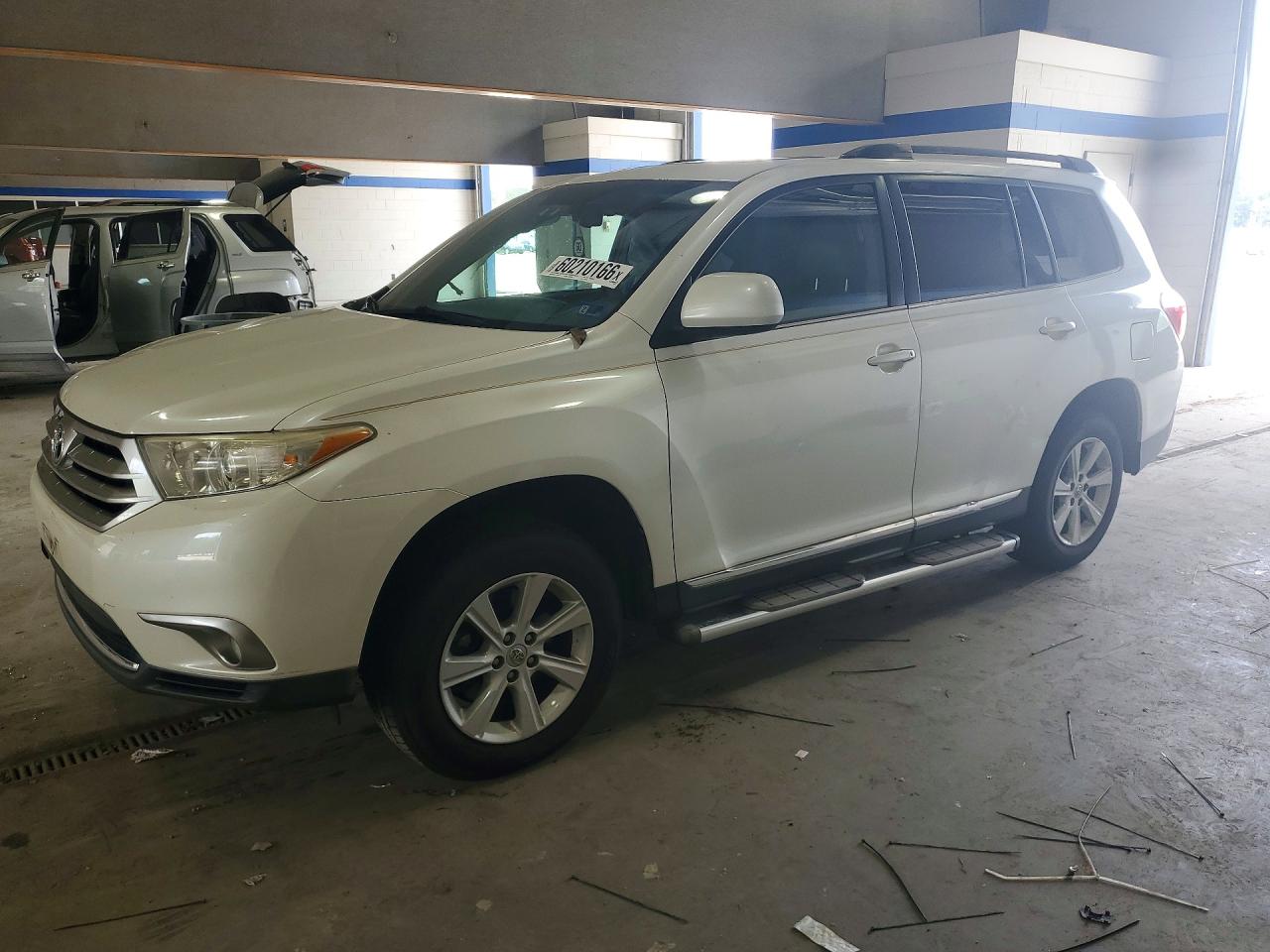 2012 Toyota Highlander Se White vin: 5TDBK3EH8CS094519