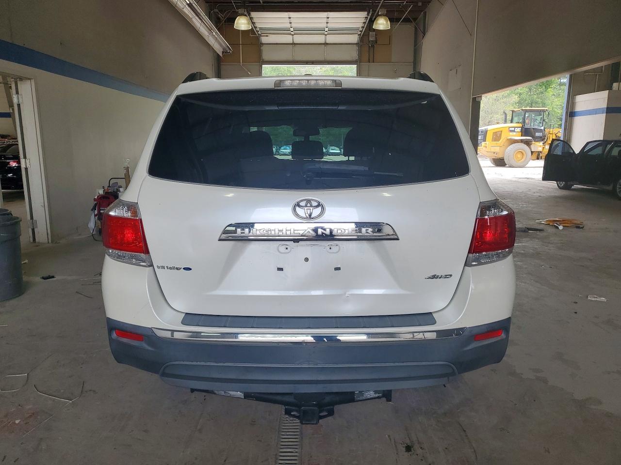2012 Toyota Highlander Se White vin: 5TDBK3EH8CS094519