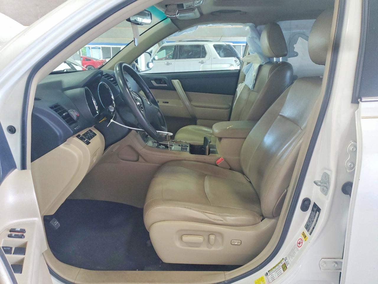 2012 Toyota Highlander Se White vin: 5TDBK3EH8CS094519