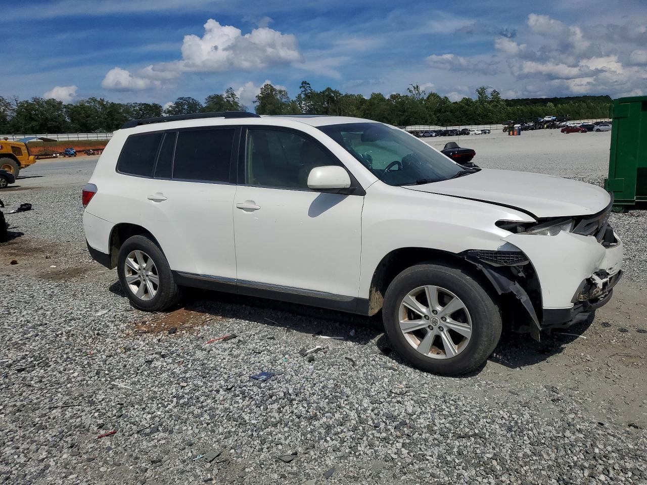 2012 Toyota Highlander Se White vin: 5TDBK3EH8CS117622