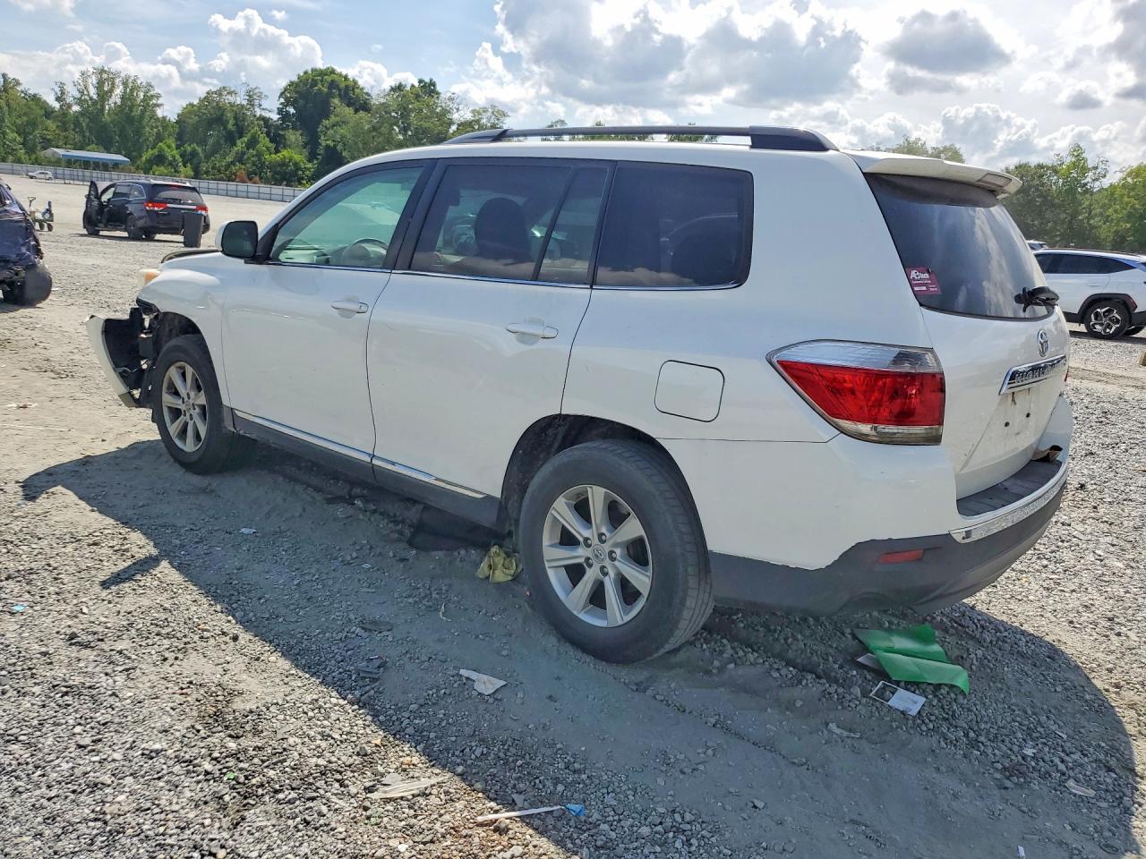 2012 Toyota Highlander Se White vin: 5TDBK3EH8CS117622