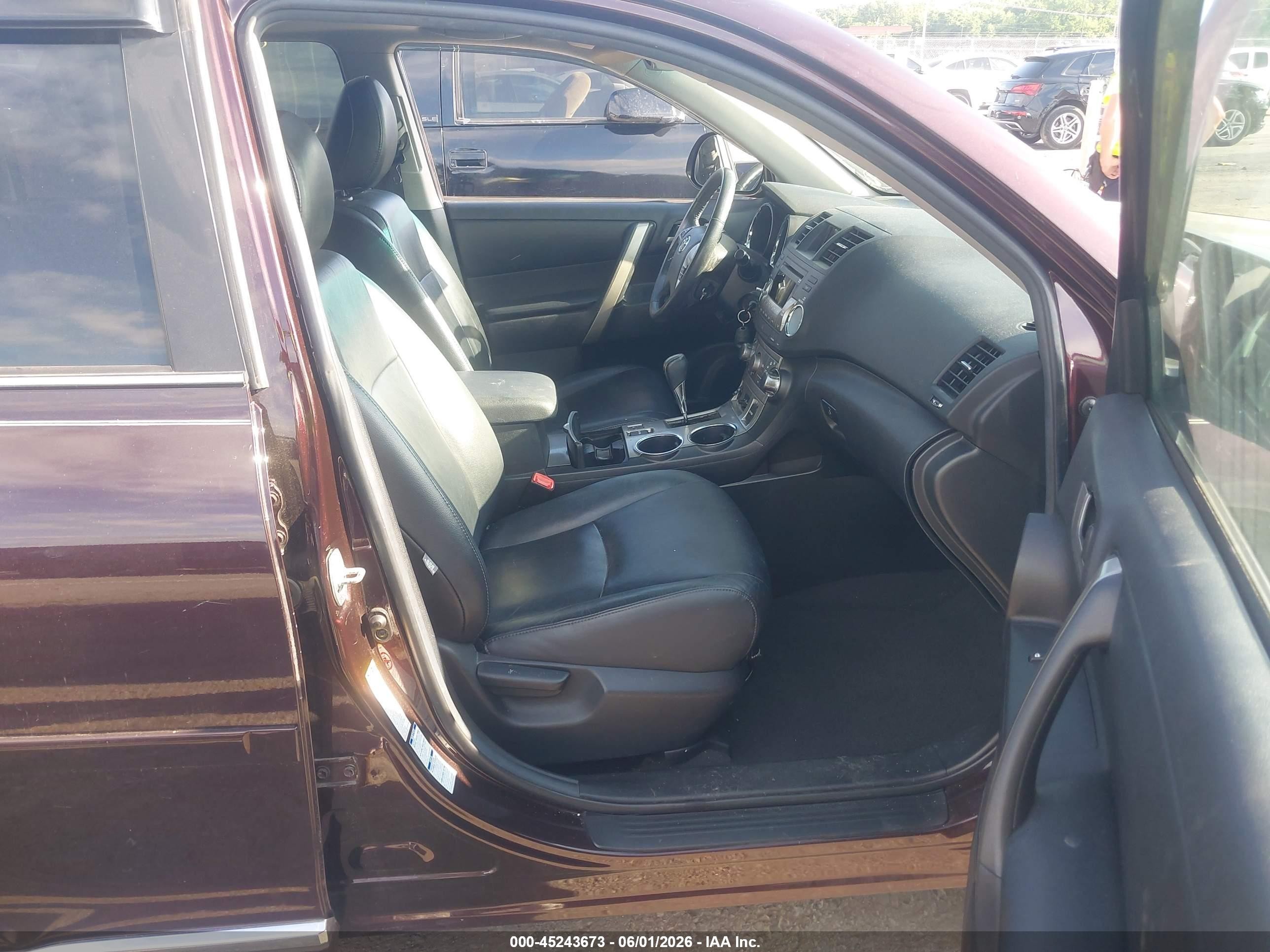 2012 Toyota Highlander Se V6 Burgundy vin: 5TDBK3EH8CS133402