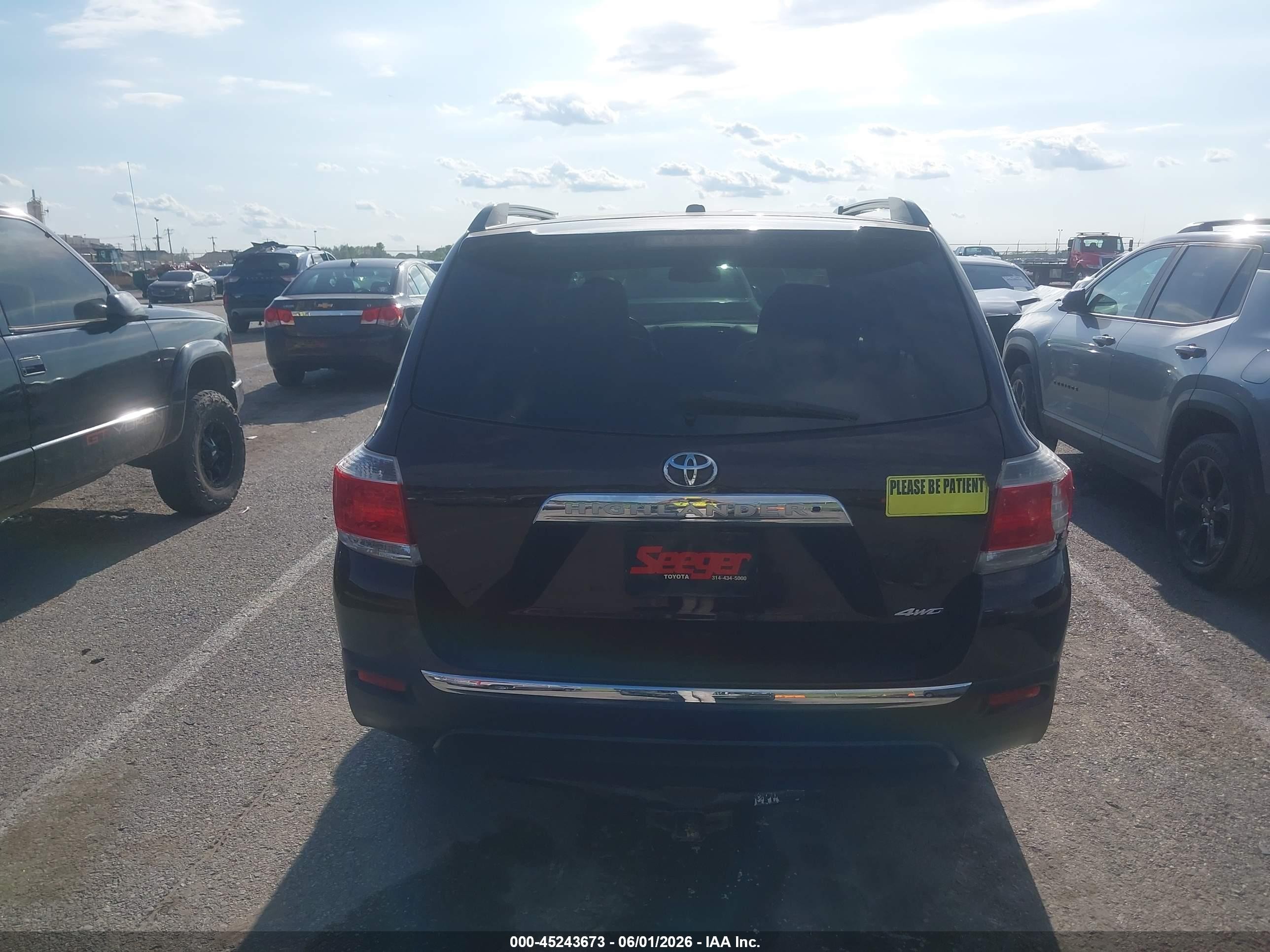 2012 Toyota Highlander Se V6 Burgundy vin: 5TDBK3EH8CS133402