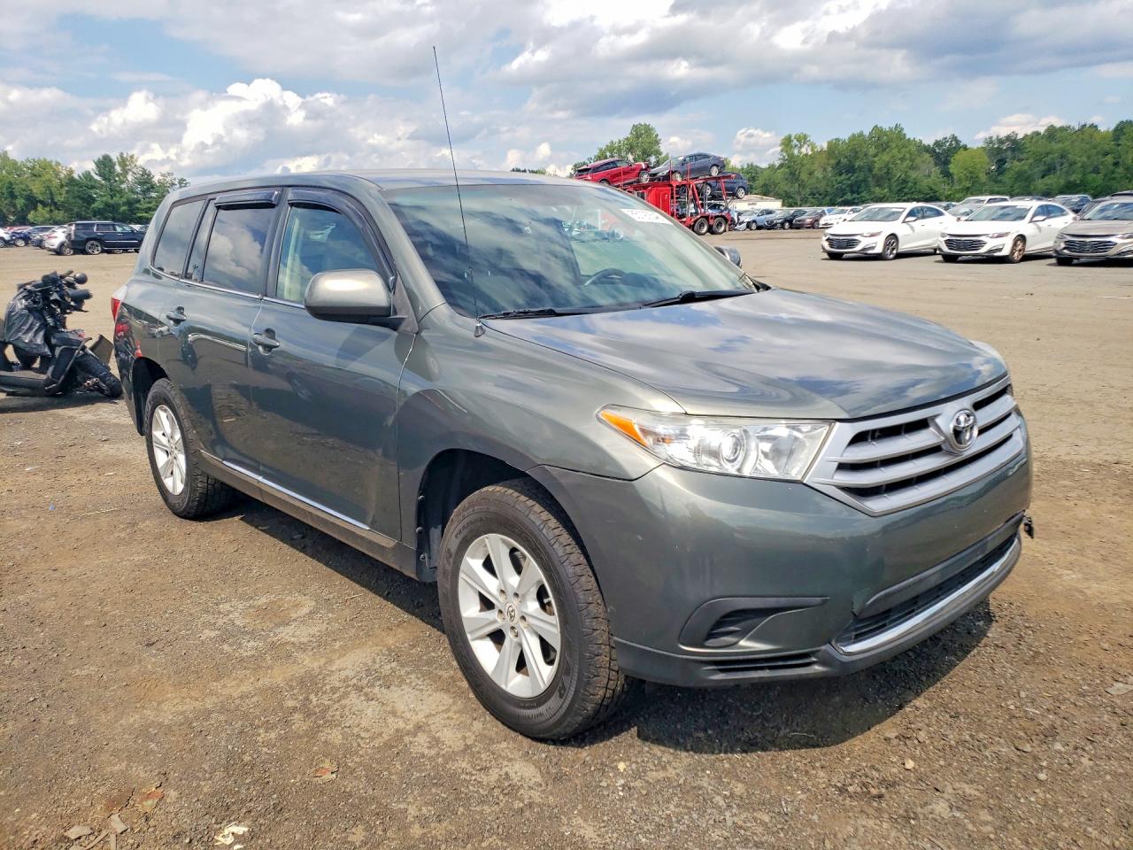2012 Toyota Highlander Base Charcoal vin: 5TDBK3EH8CS144142