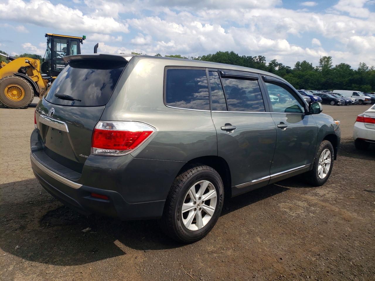 2012 Toyota Highlander Base Charcoal vin: 5TDBK3EH8CS144142