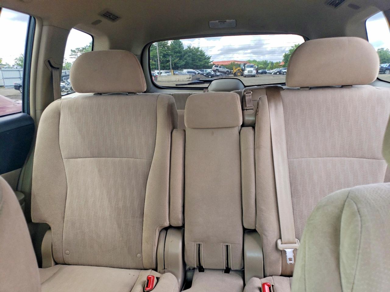2012 Toyota Highlander Base Charcoal vin: 5TDBK3EH8CS144142