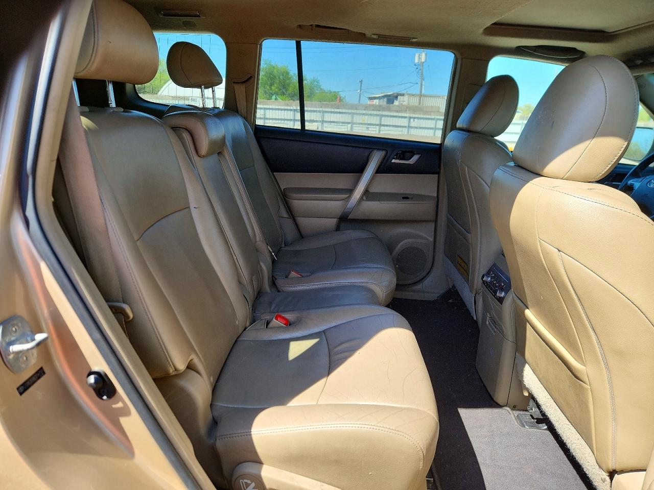 2012 Toyota Highlander Se Gold vin: 5TDBK3EH8CS147591