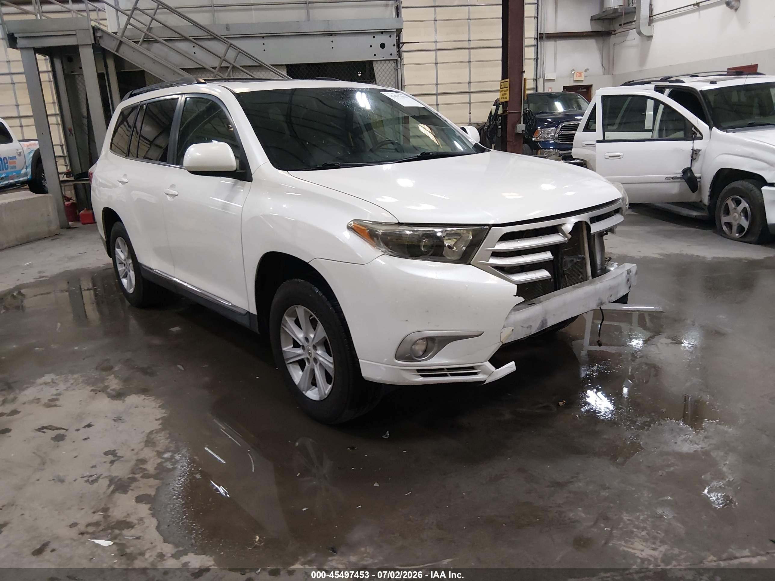 2012 Toyota Highlander Se V6 White vin: 5TDBK3EH8CS151172