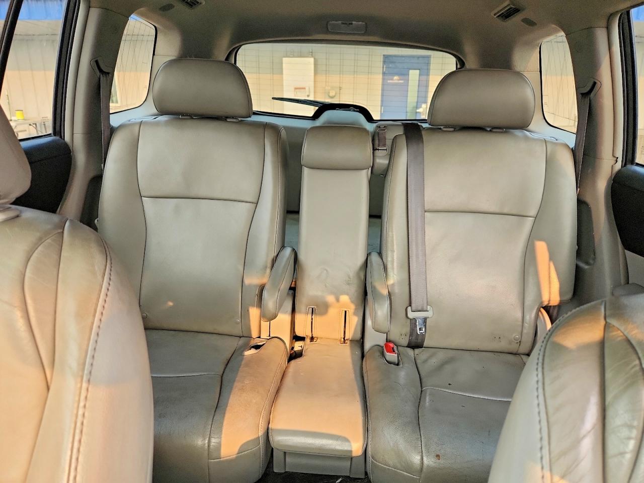 2012 Toyota Highlander Se Серебряный vin: 5TDBK3EH8CS156839