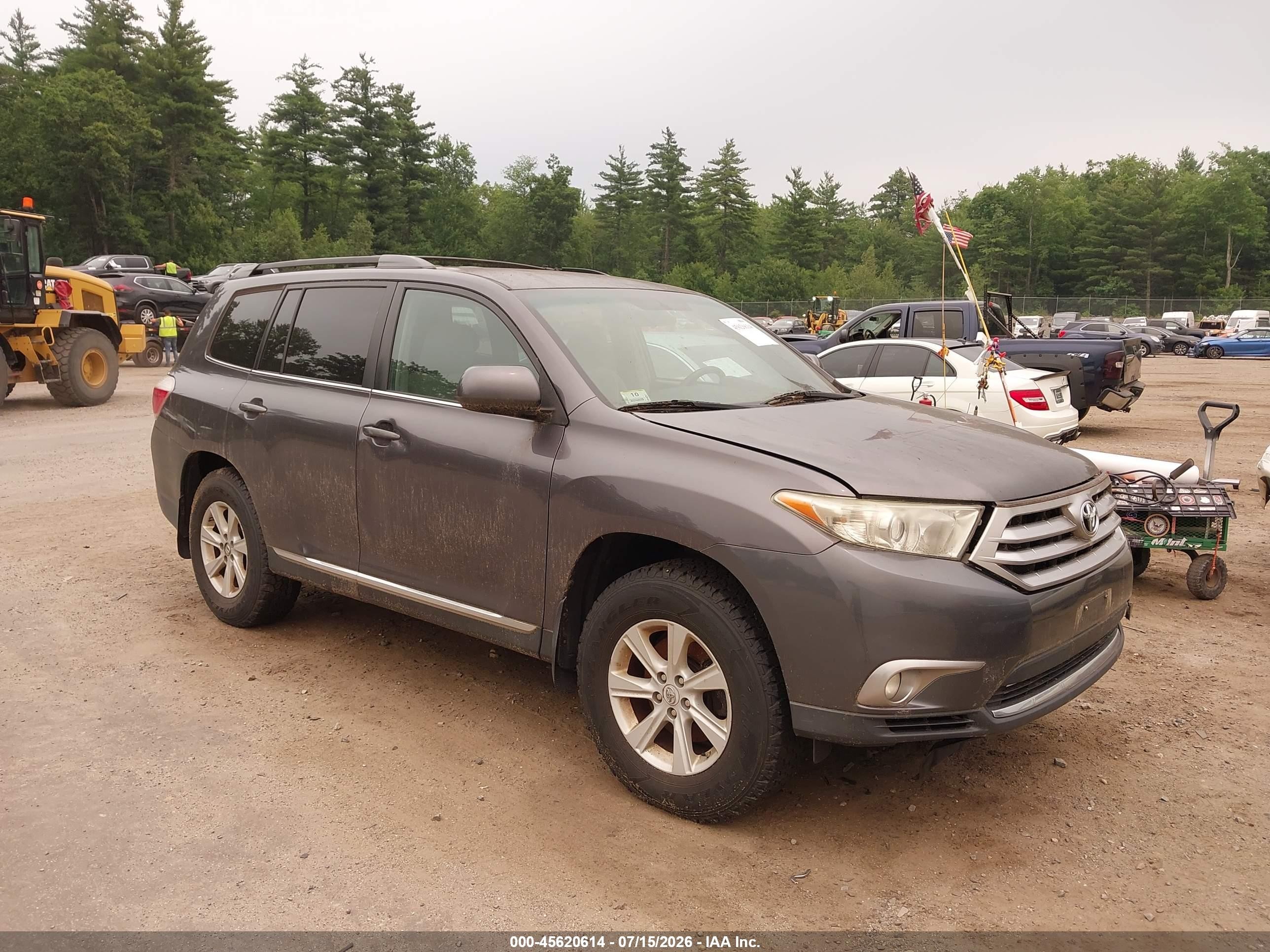2012 Toyota Highlander Base V6 Gray vin: 5TDBK3EH8CS157229