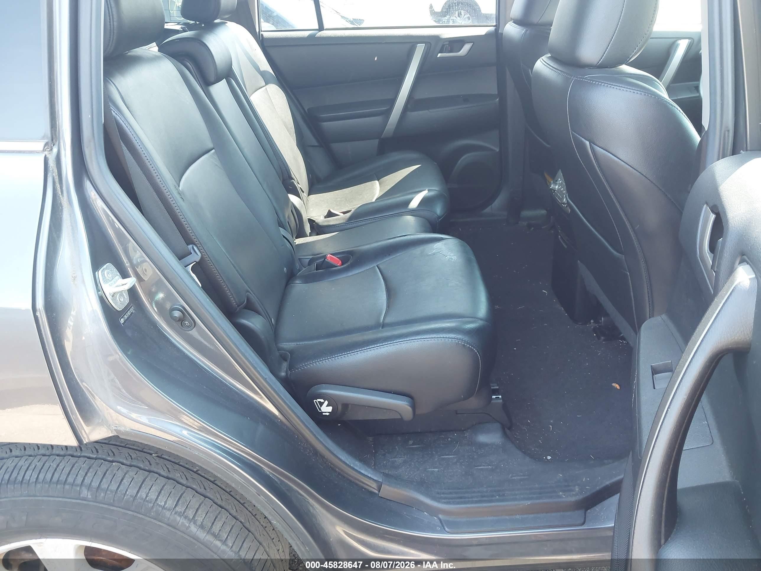 2013 Toyota Highlander Se V6 Gray vin: 5TDBK3EH8DS185811