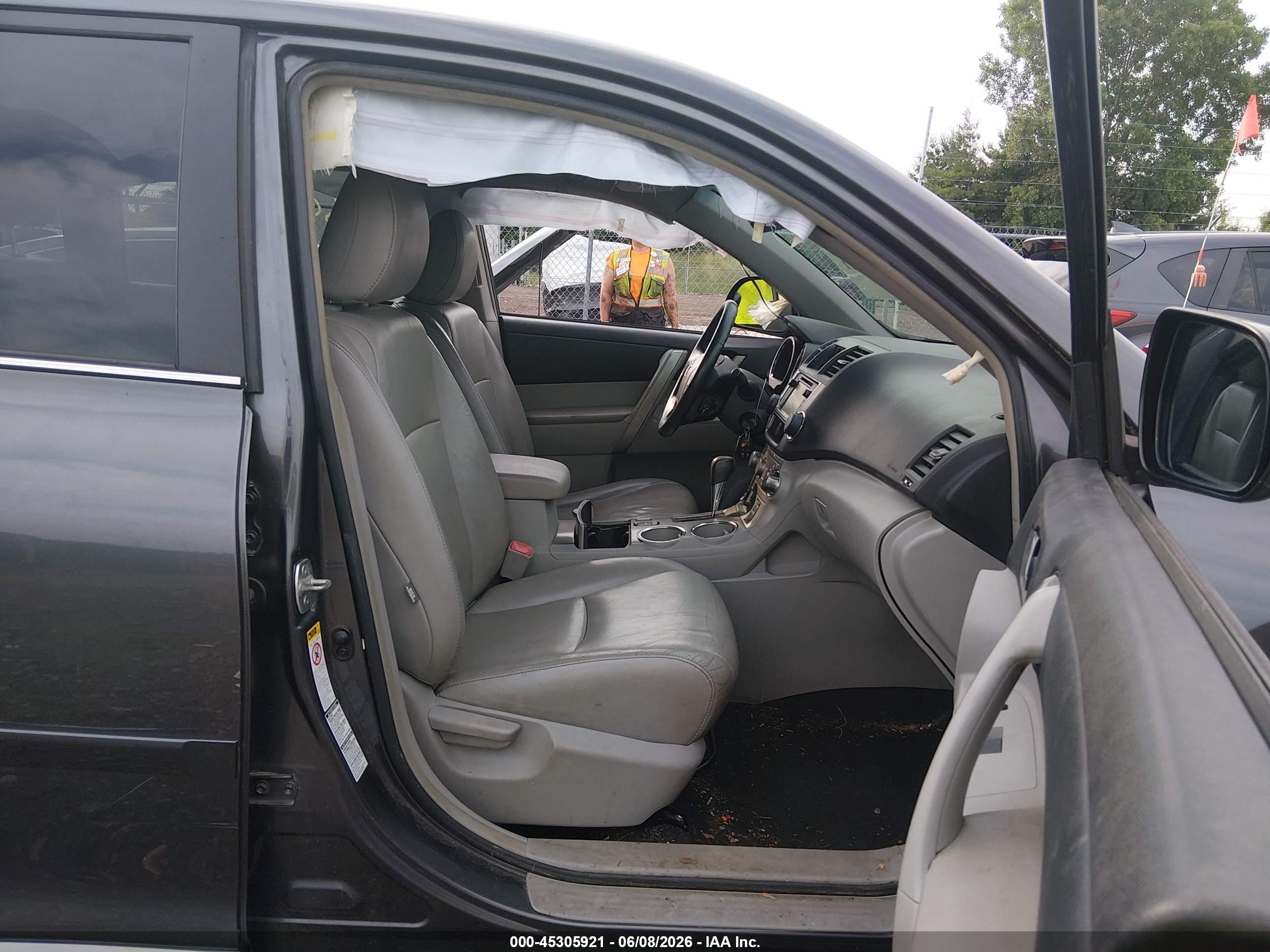 2013 Toyota Highlander Se V6 Gray vin: 5TDBK3EH8DS186389