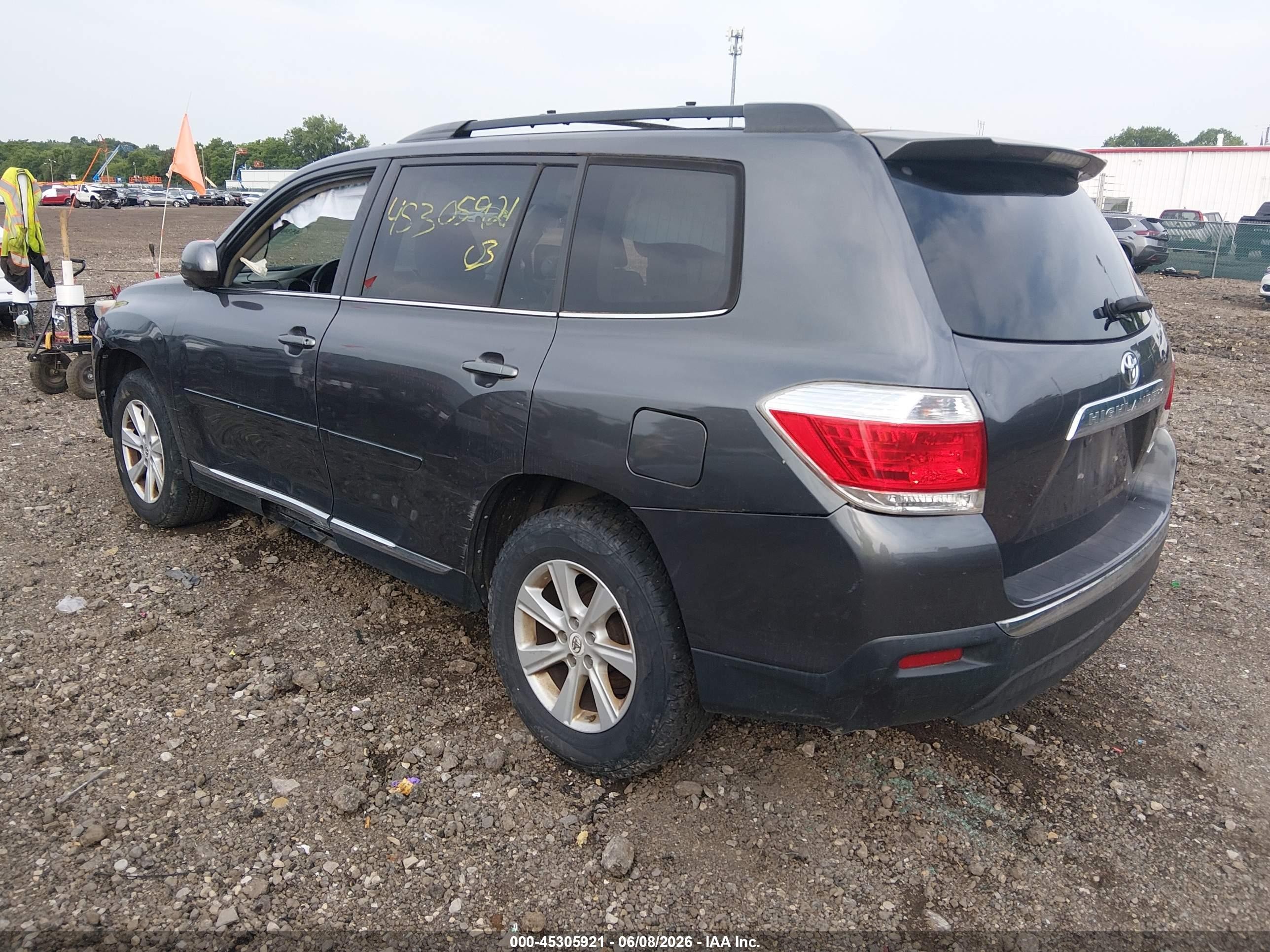 2013 Toyota Highlander Se V6 Gray vin: 5TDBK3EH8DS186389
