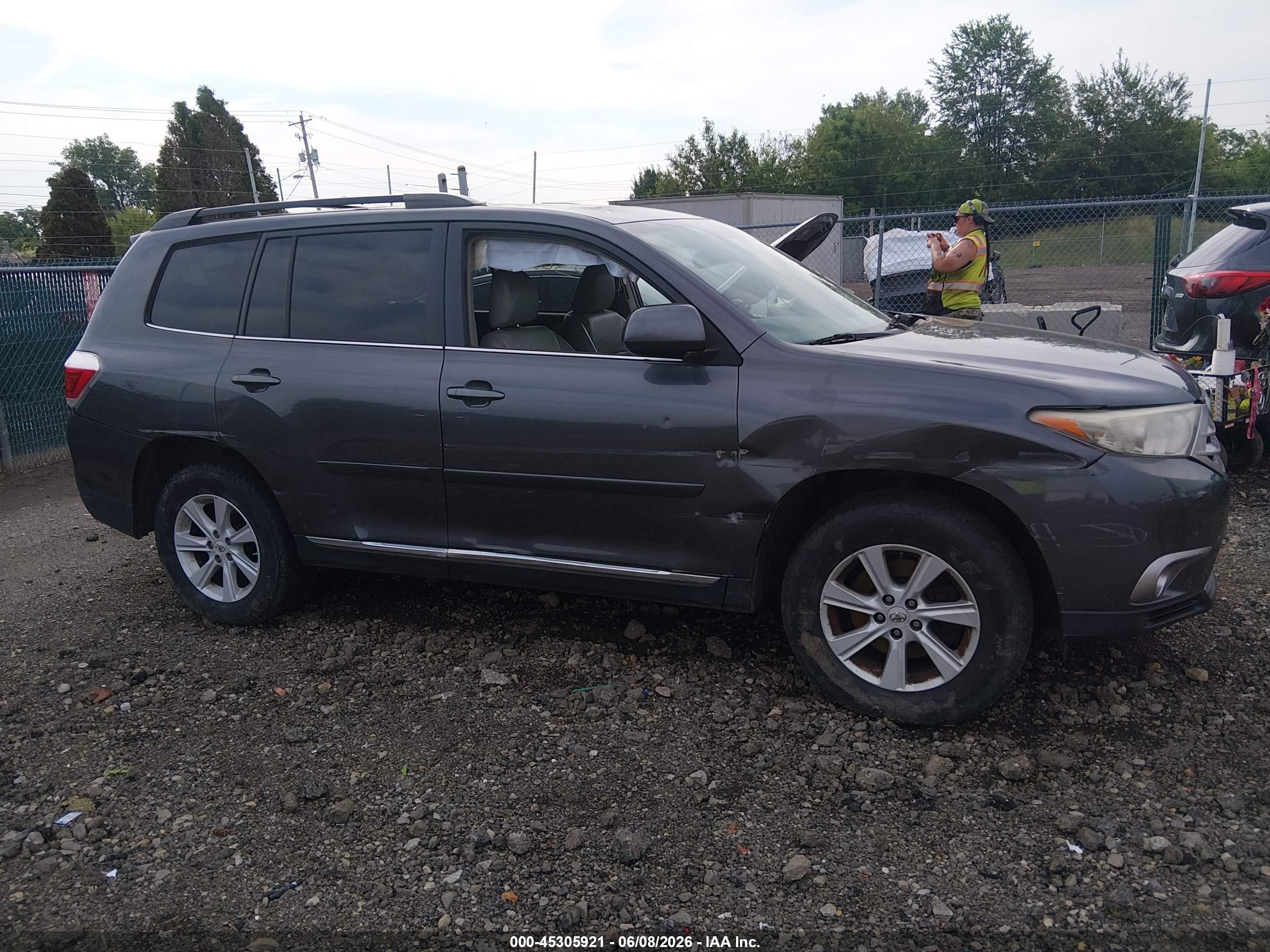 2013 Toyota Highlander Se V6 Gray vin: 5TDBK3EH8DS186389