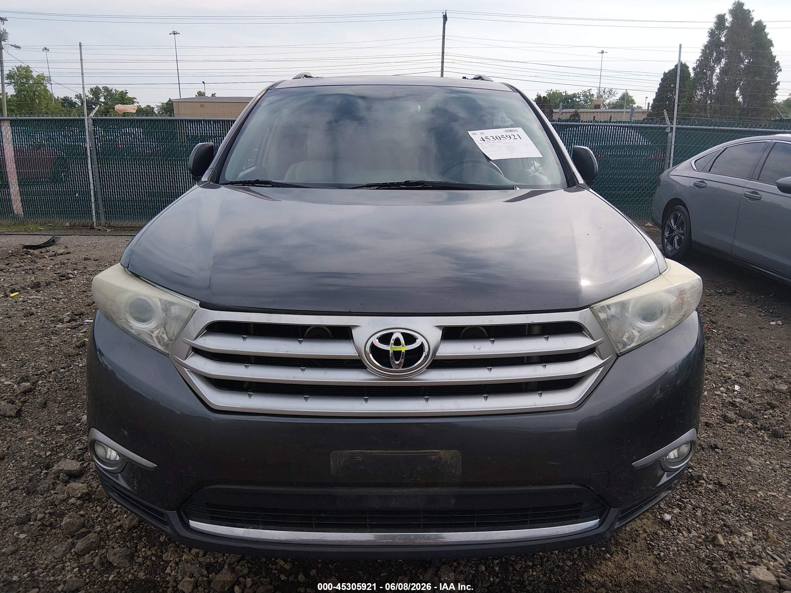 2013 Toyota Highlander Se V6 Gray vin: 5TDBK3EH8DS186389