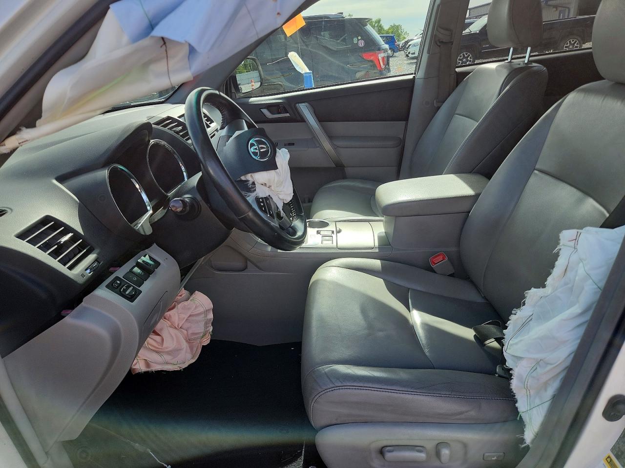 2013 Toyota Highlander Se White vin: 5TDBK3EH8DS189695