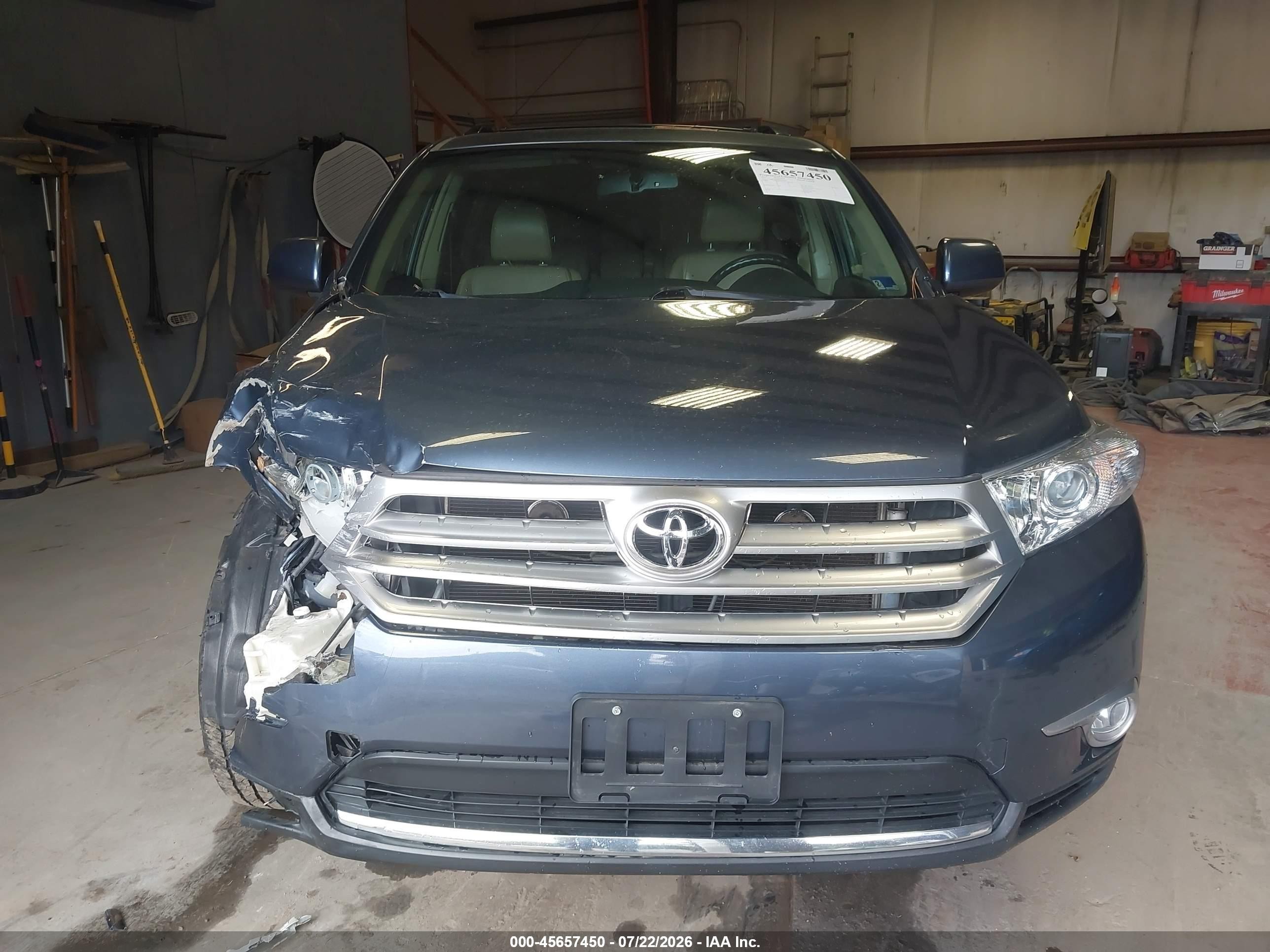 2013 Toyota Highlander Se V6 Blue vin: 5TDBK3EH8DS191155