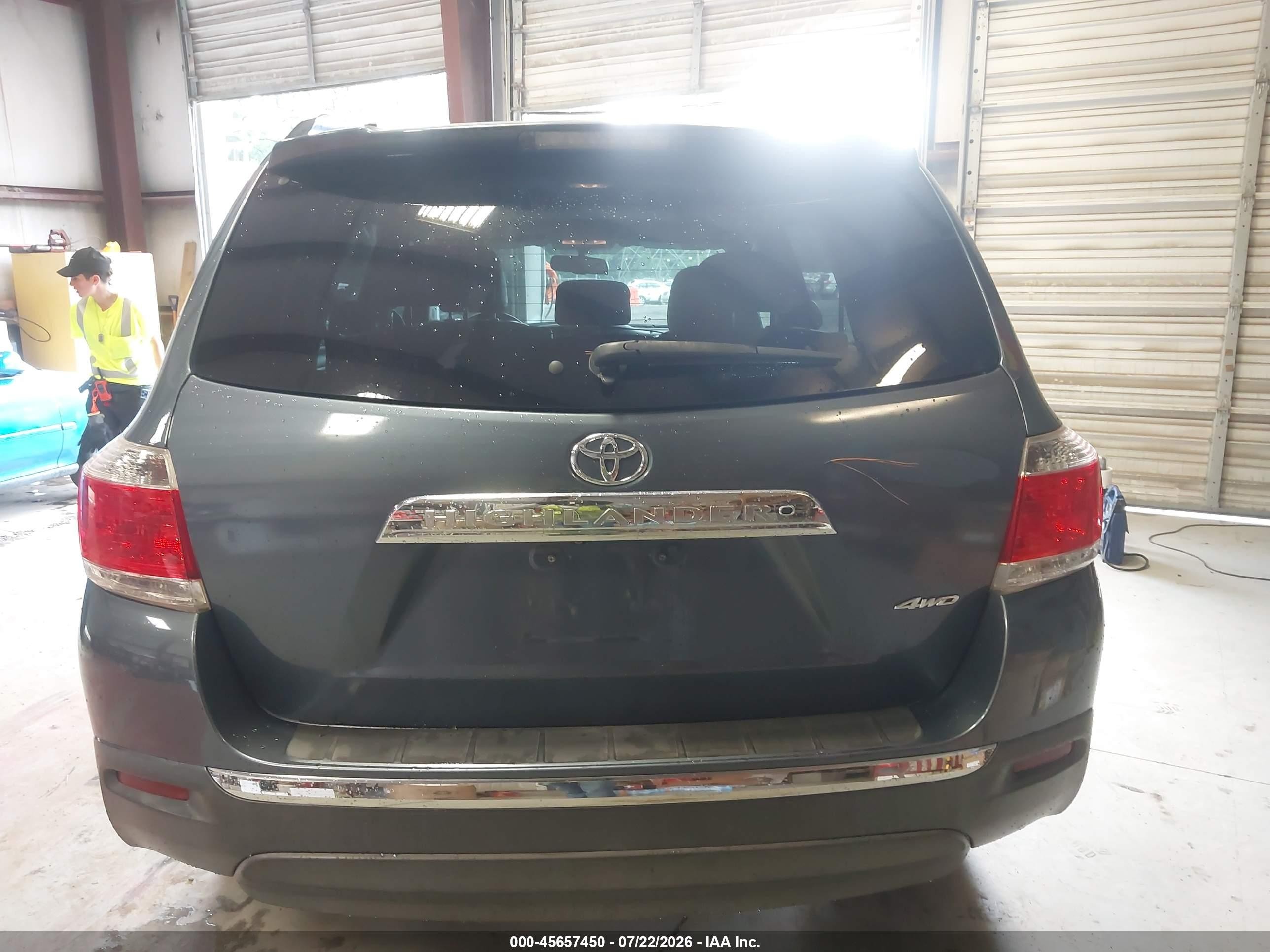 2013 Toyota Highlander Se V6 Blue vin: 5TDBK3EH8DS191155