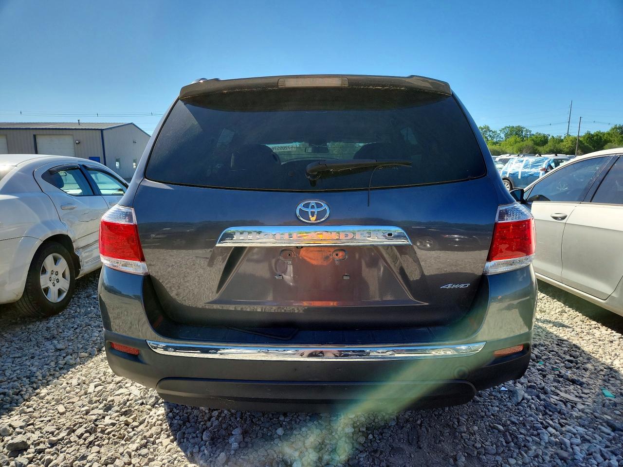 2013 Toyota Highlander Plus Gray vin: 5TDBK3EH8DS197361