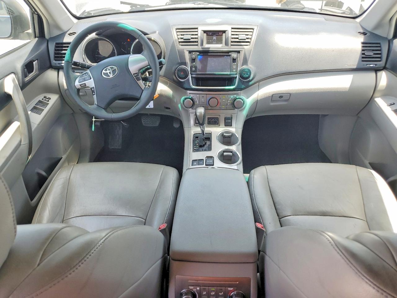 2013 Toyota Highlander Se Gray vin: 5TDBK3EH8DS208245
