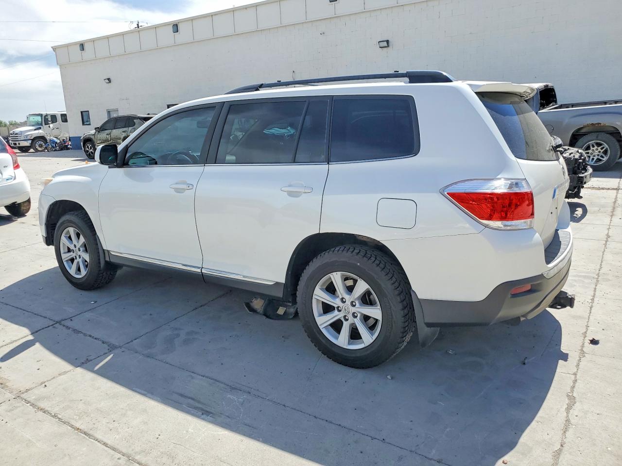2013 Toyota Highlander Se White vin: 5TDBK3EH8DS235977