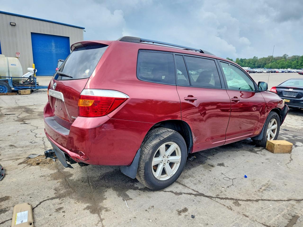2010 Toyota Highlander Base Burgundy vin: 5TDBK3EH9AS004999